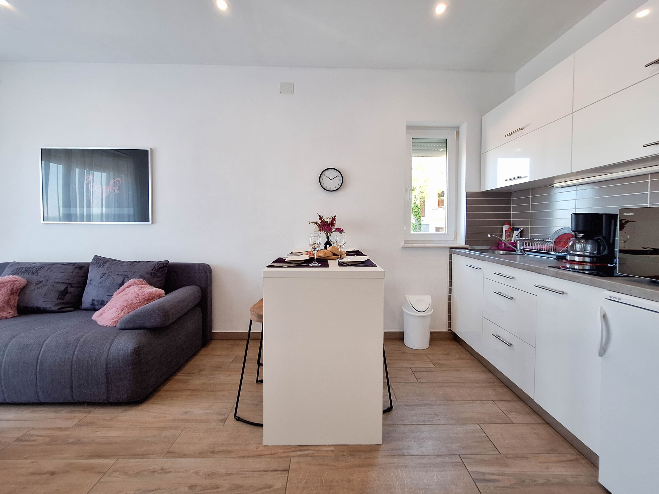 Apartments Olea 101241-A2
