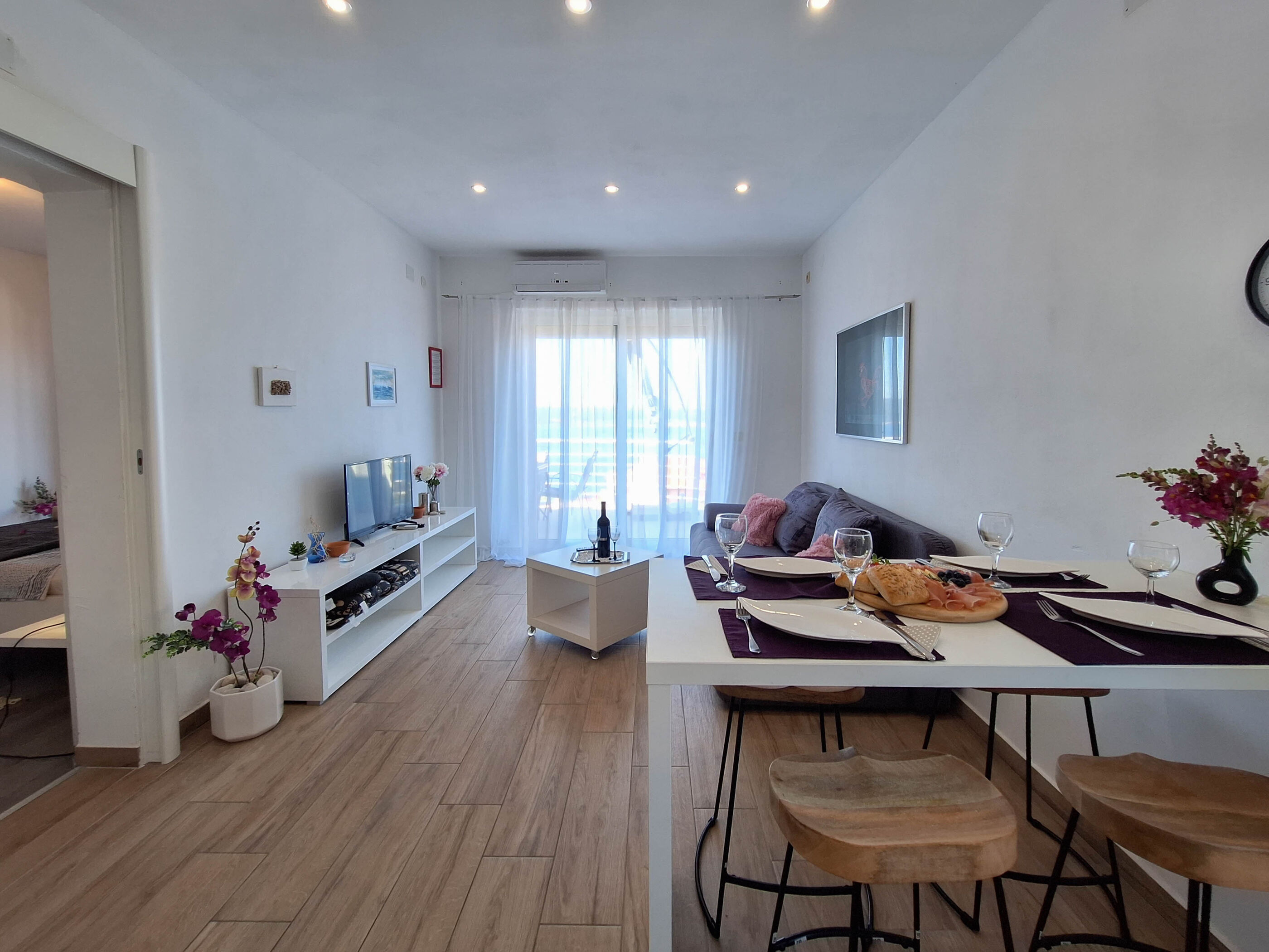 Apartments Olea 101241-A2