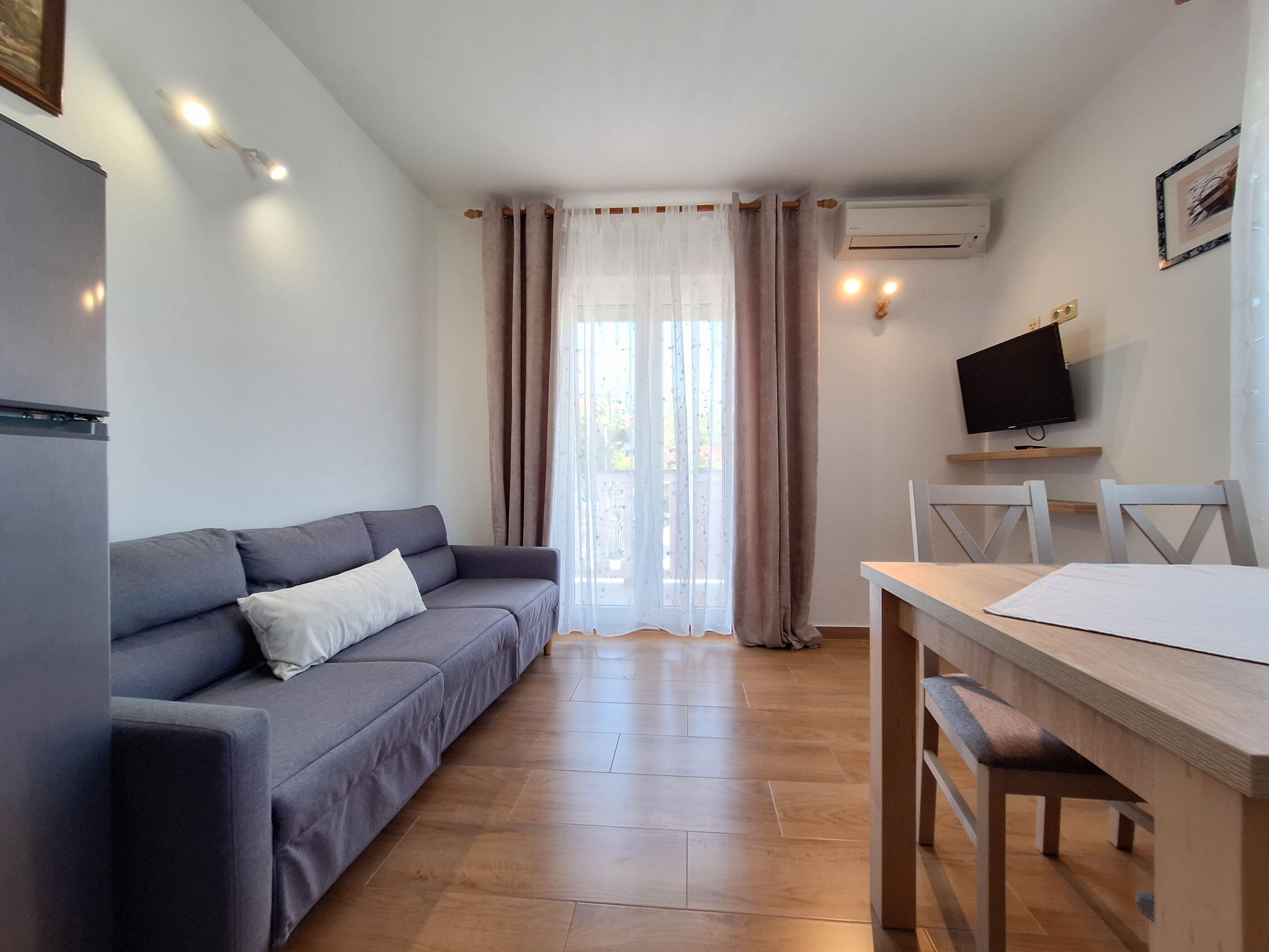 Apartments Dijana 97931-A3