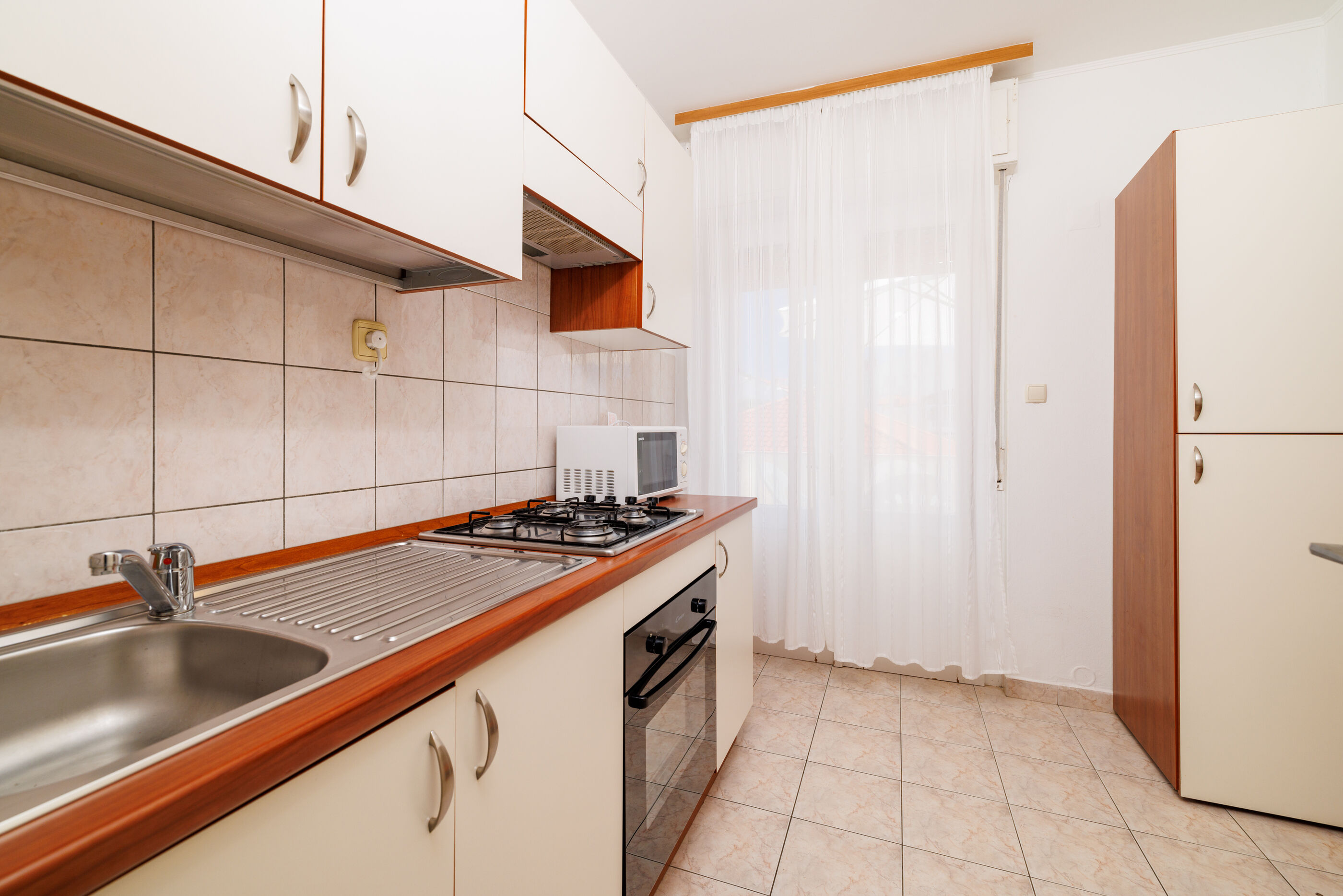 Apartments and Room Petar 94145-A2