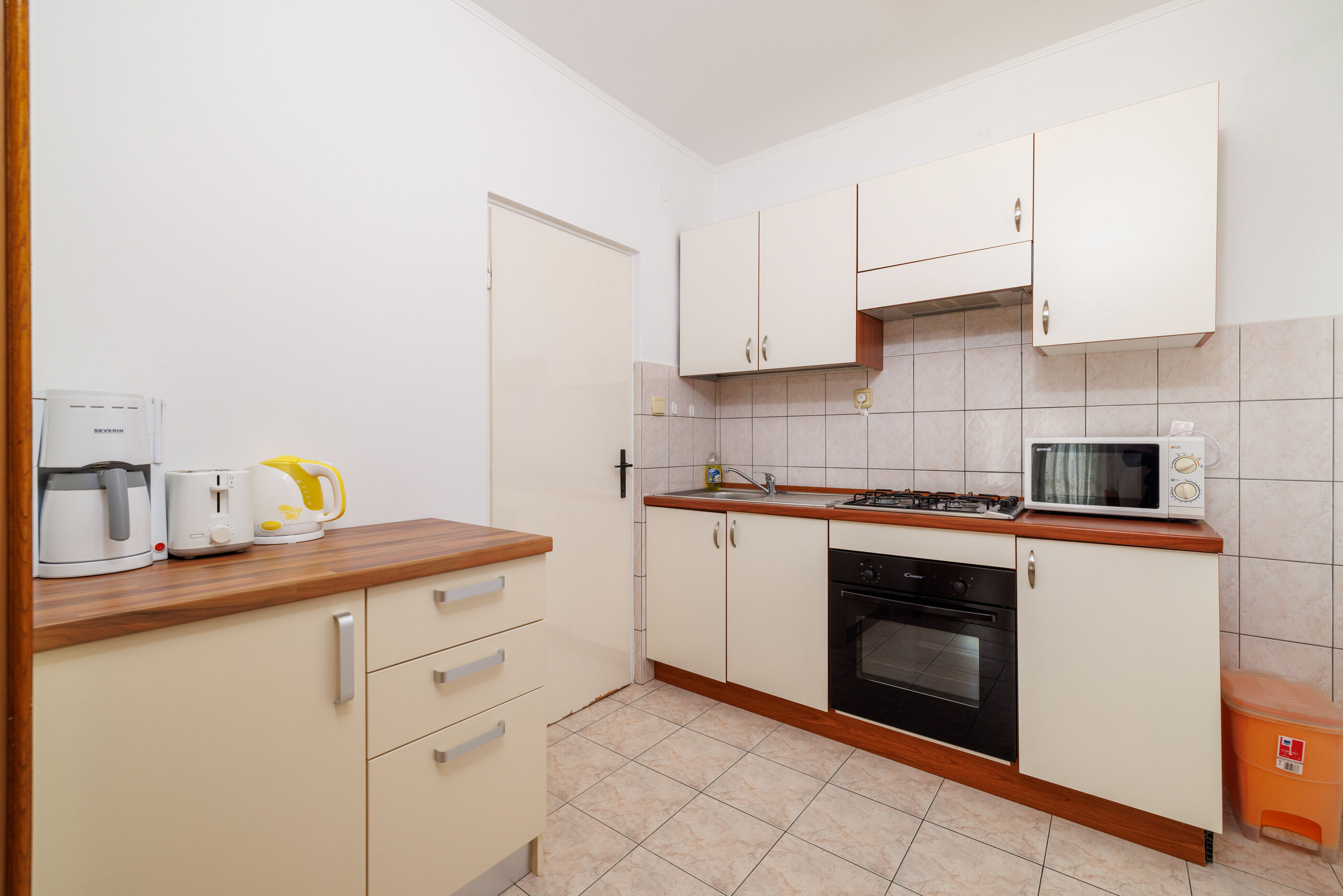 Apartments and Room Petar 94145-A2