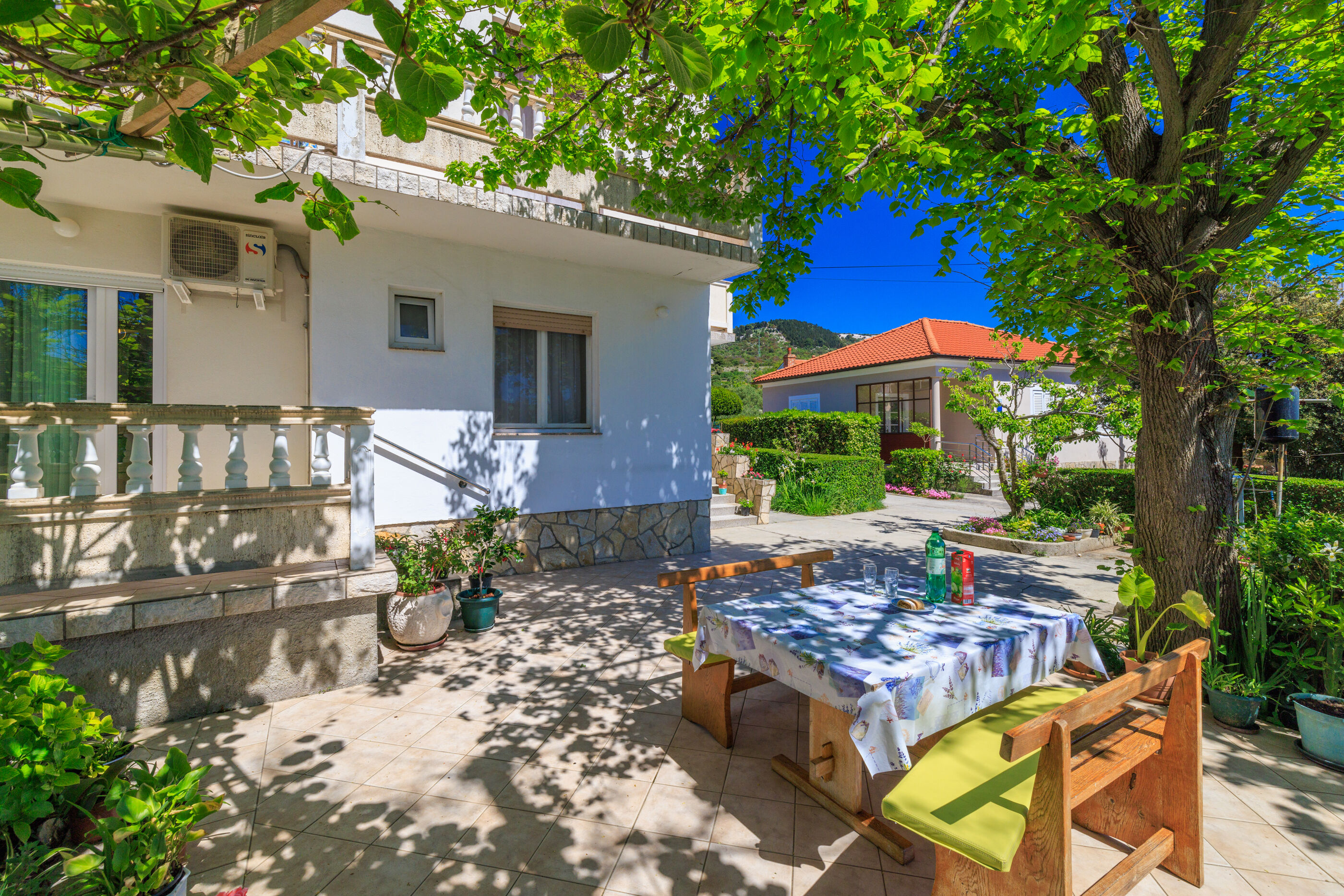 Apartments and Room Petar 94145-A2