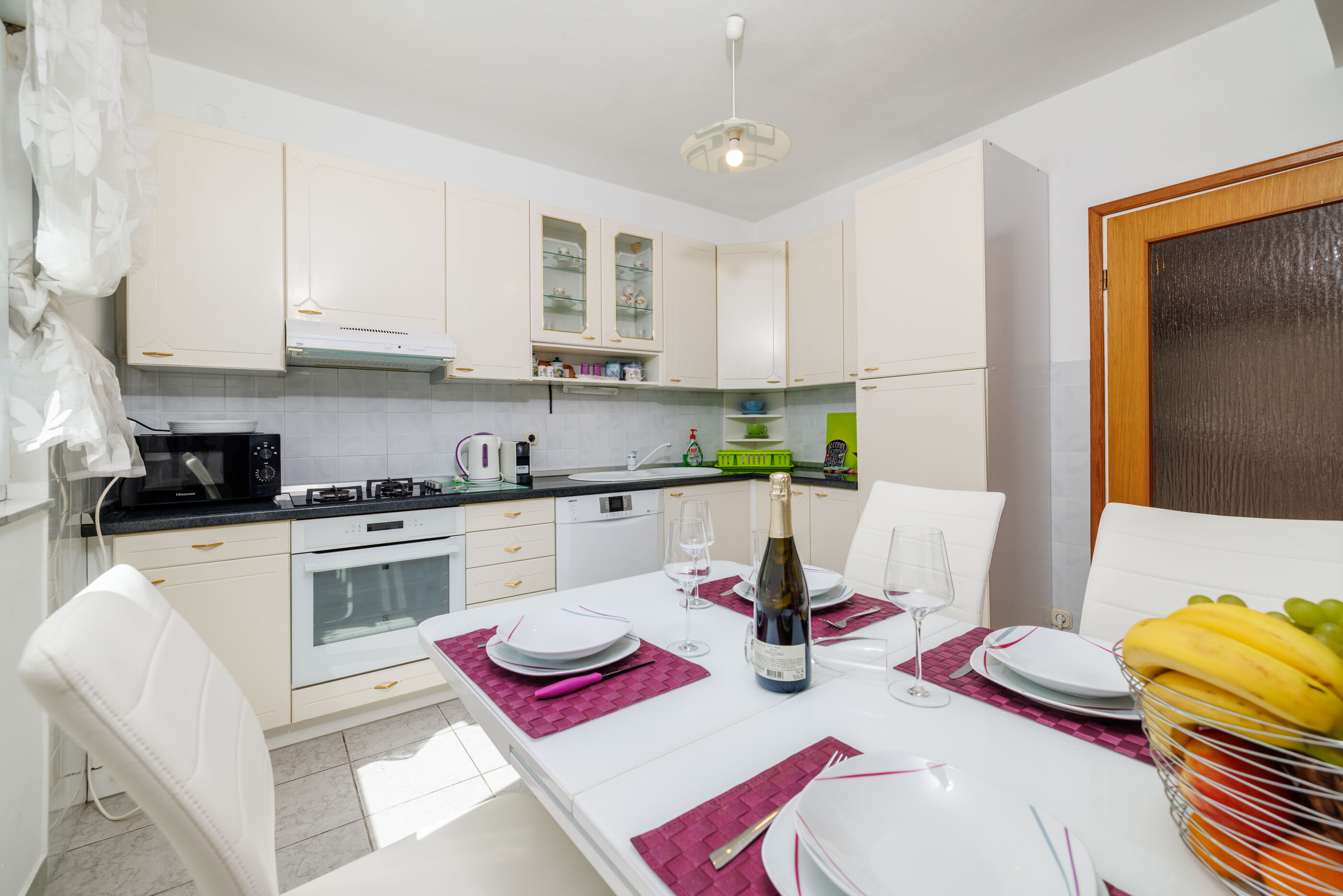 Apartments Tanya 94146-A1