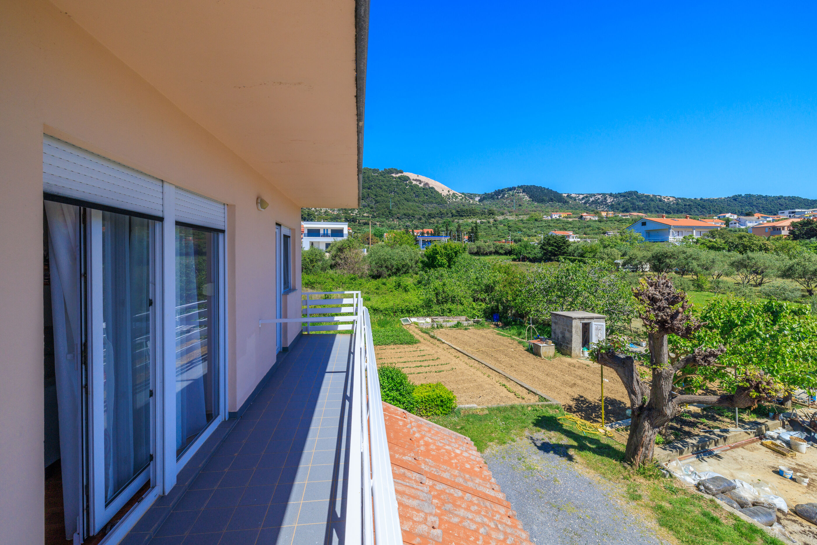 Apartments Tanya 94146-A1