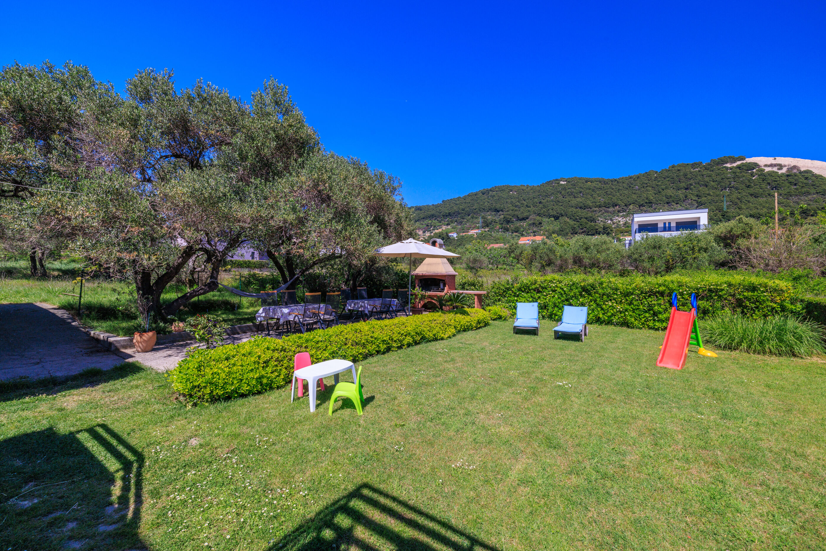 Apartments Tanya 94146-A1
