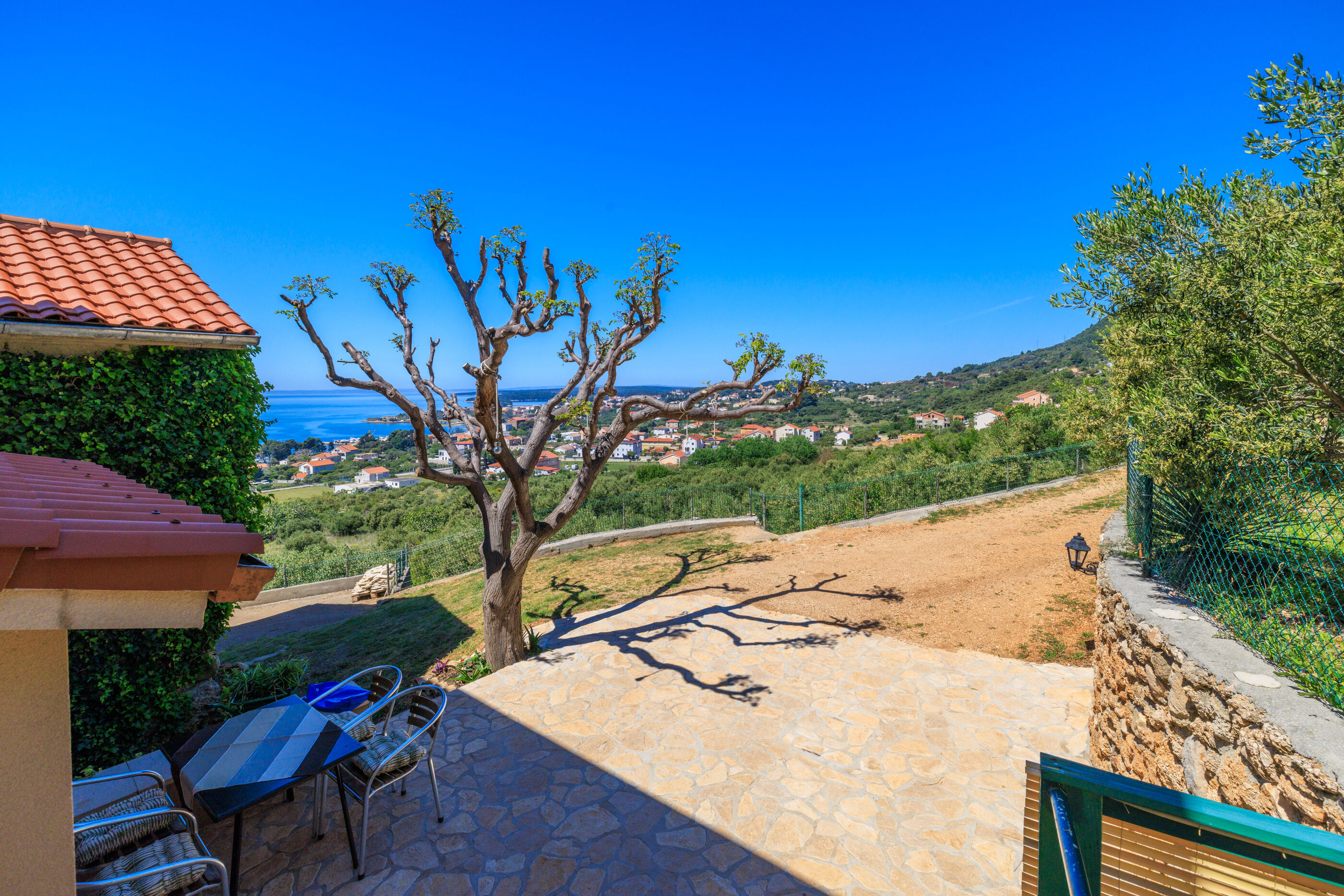 House Dragan D 97563-K1