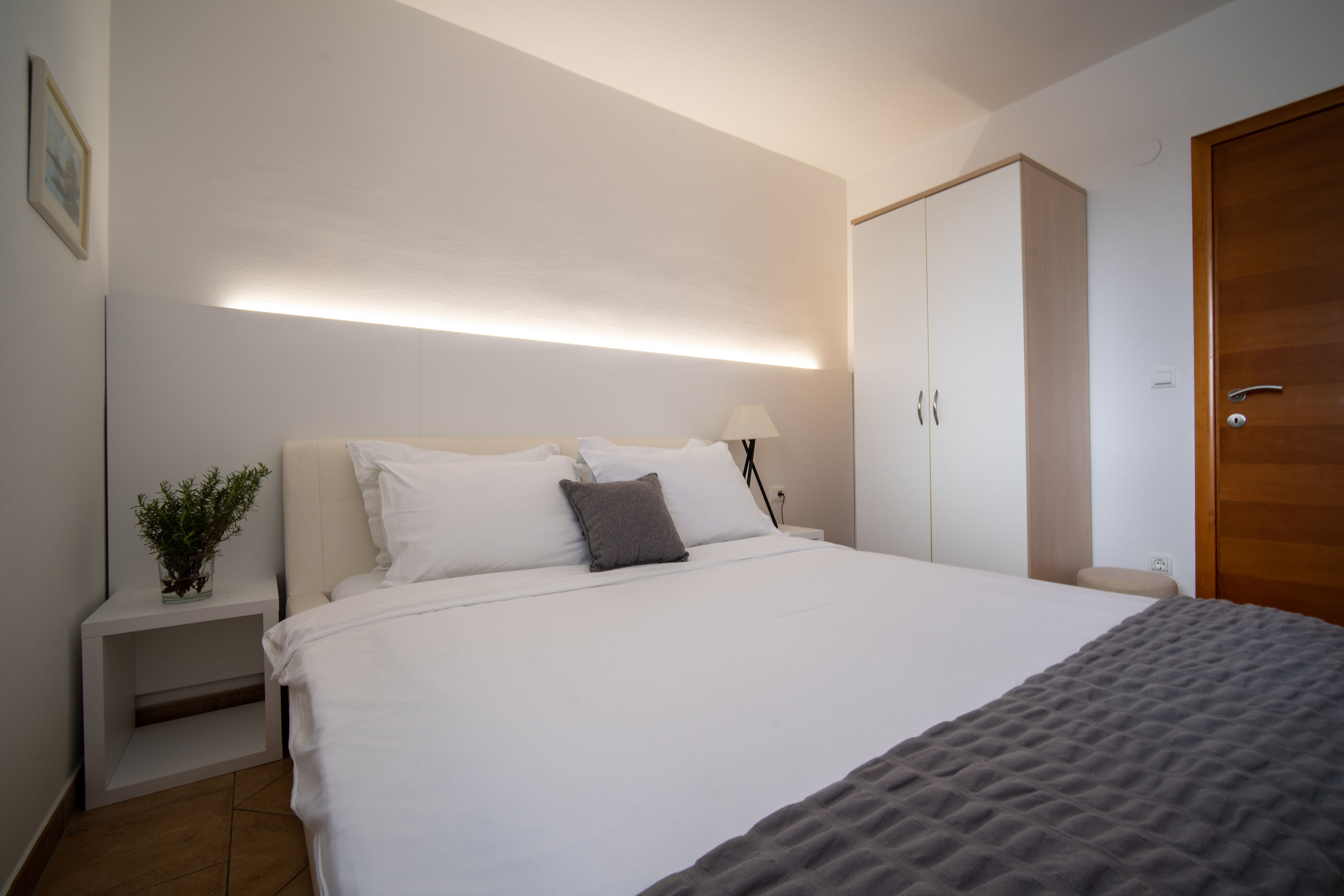 Apartments Valbruna 72981-A1