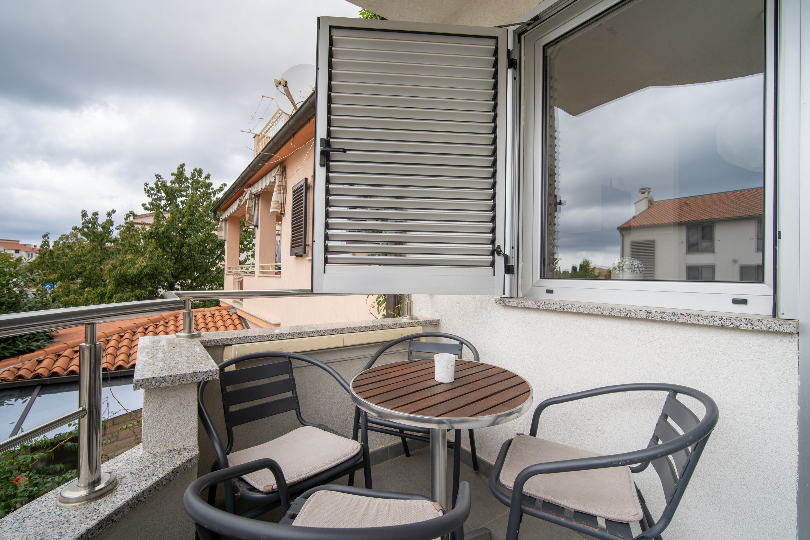 Apartments Valbruna 72981-A2