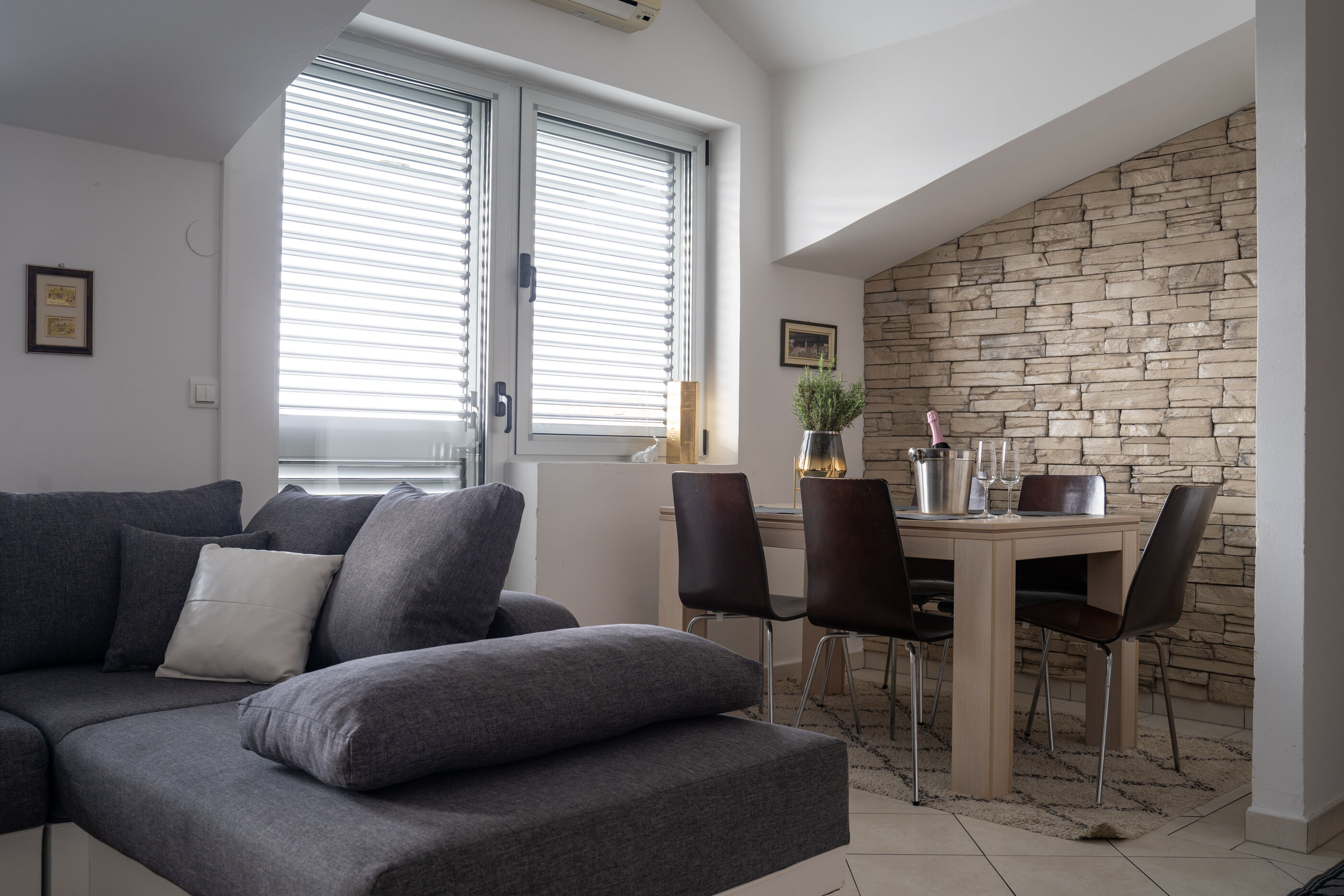 Apartments Valbruna 72981-A6