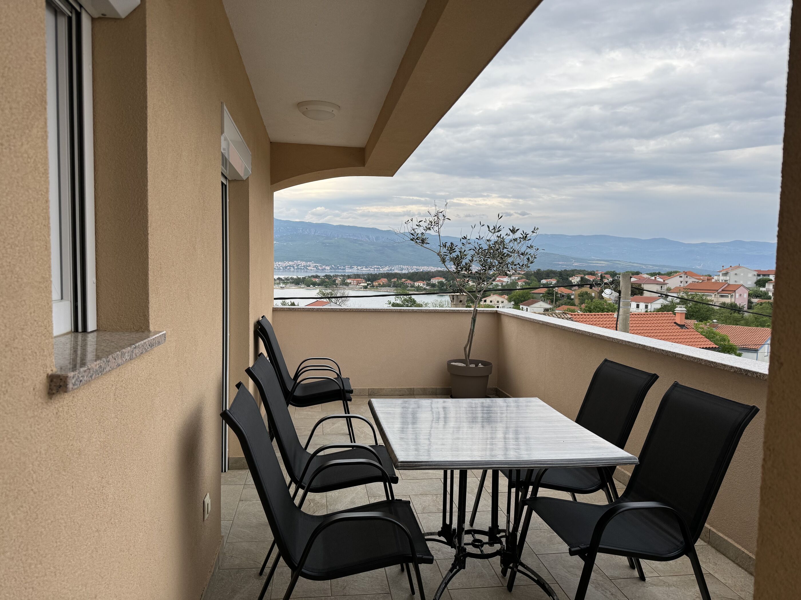 Apartments MATIČIĆ 10007-A2