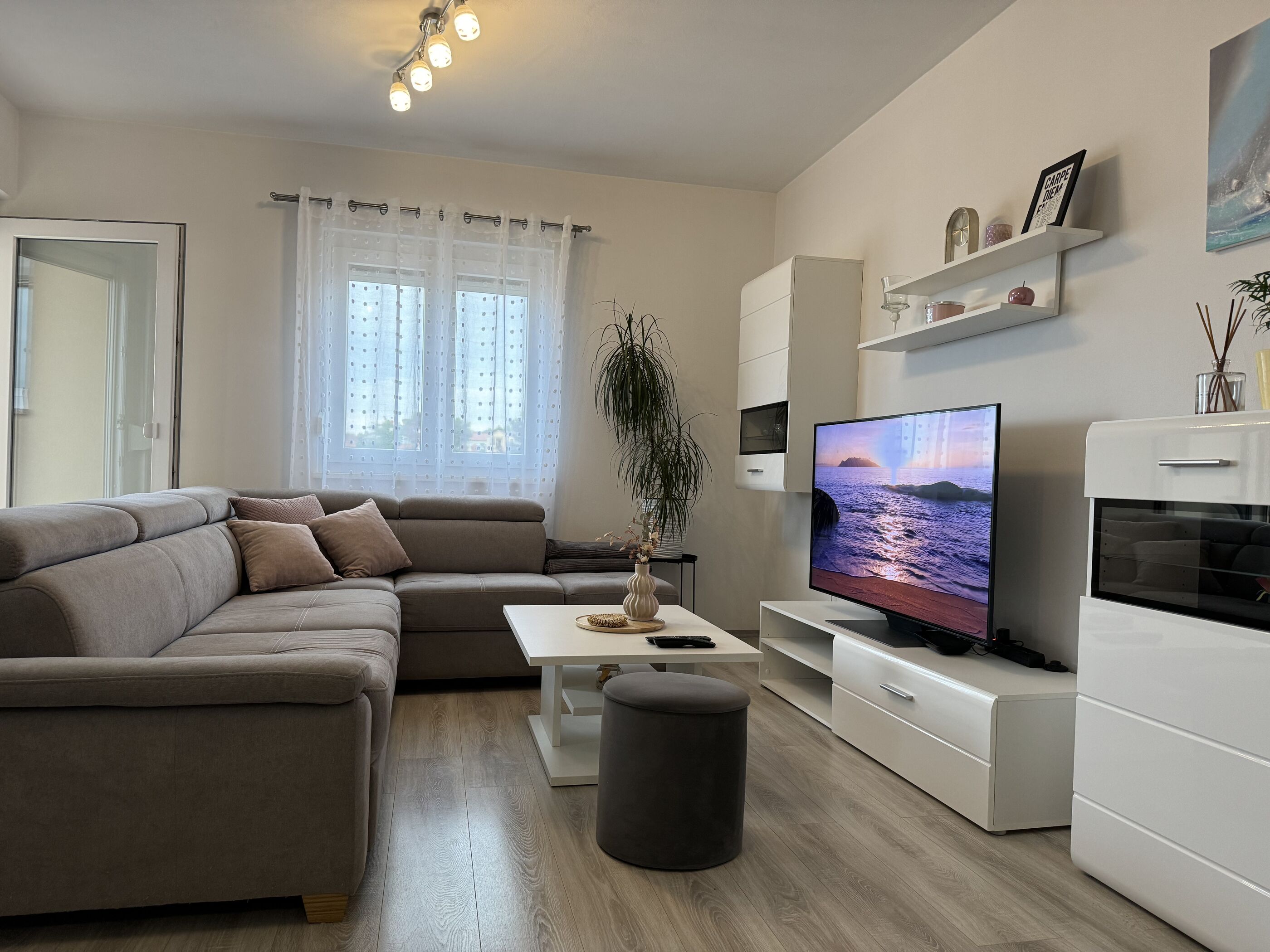 Apartments MATIČIĆ 10007-A2