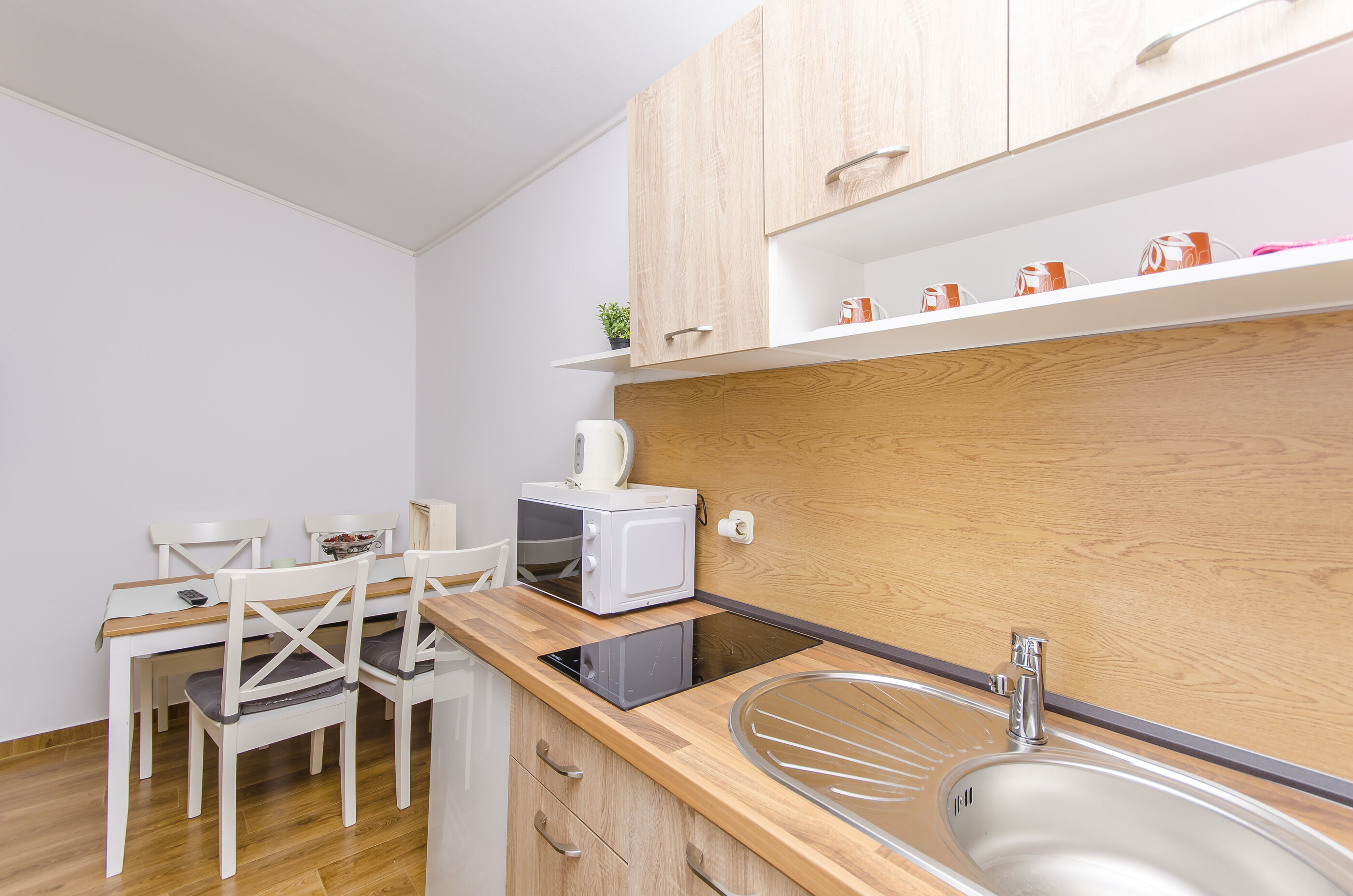 Apartments Ivan 78231-A1