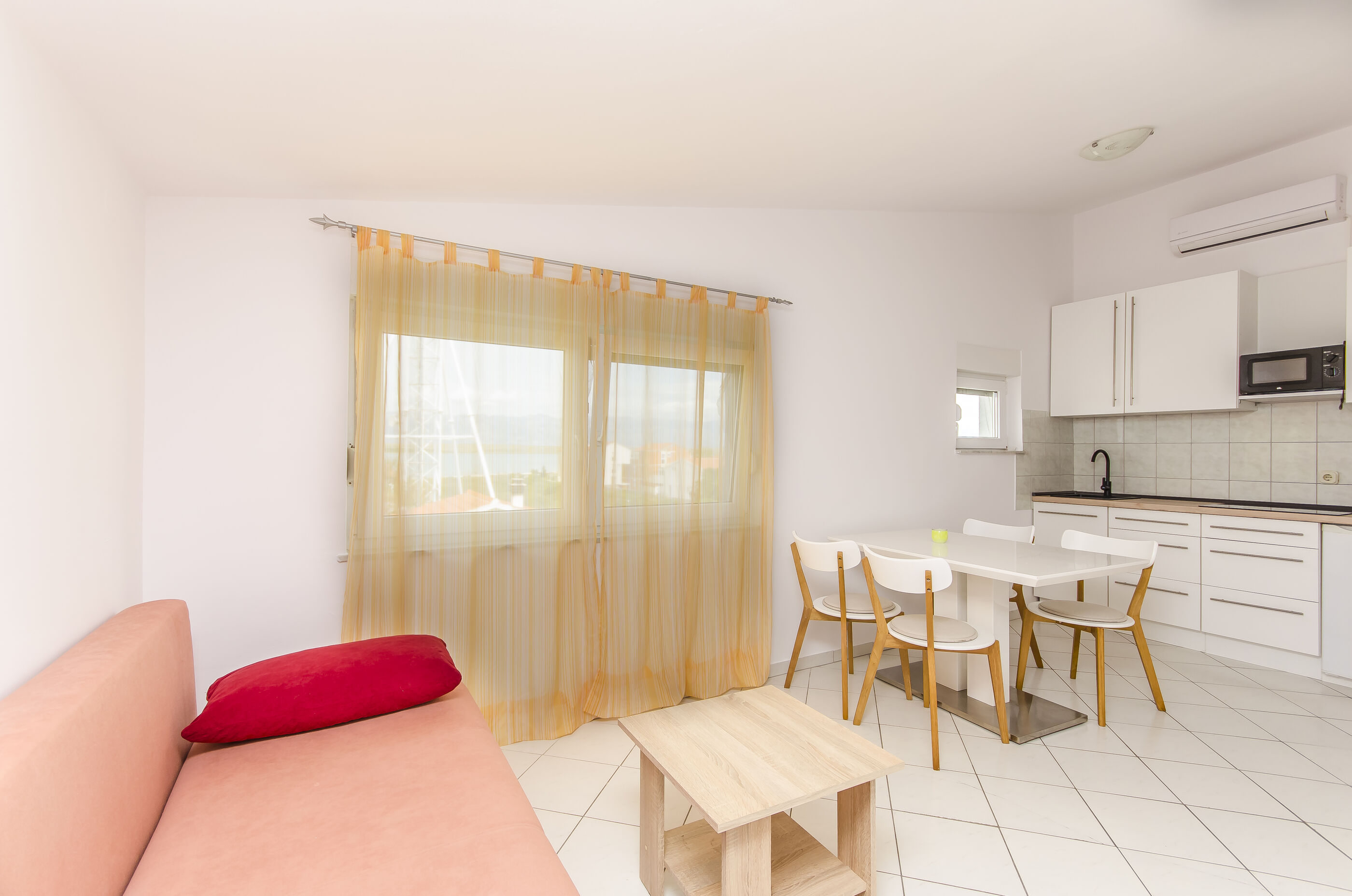 Apartments Ivan 78231-A2