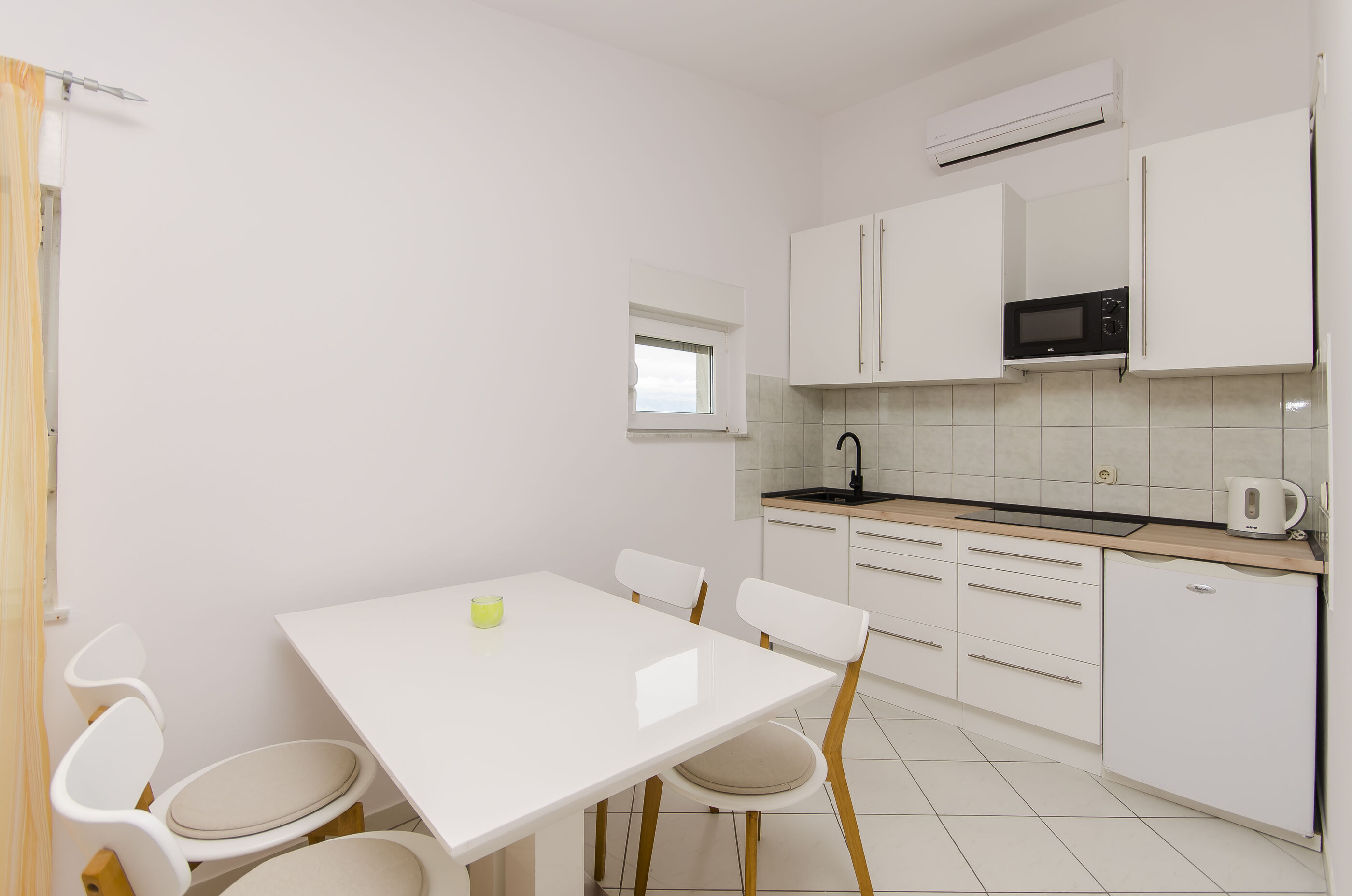 Apartments Ivan 78231-A2