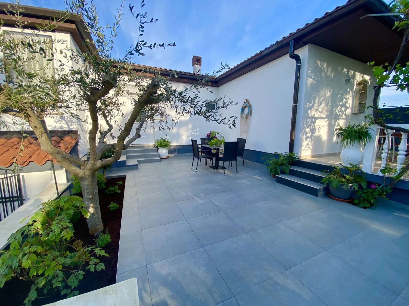 Apartment Ambretta 81517-A1