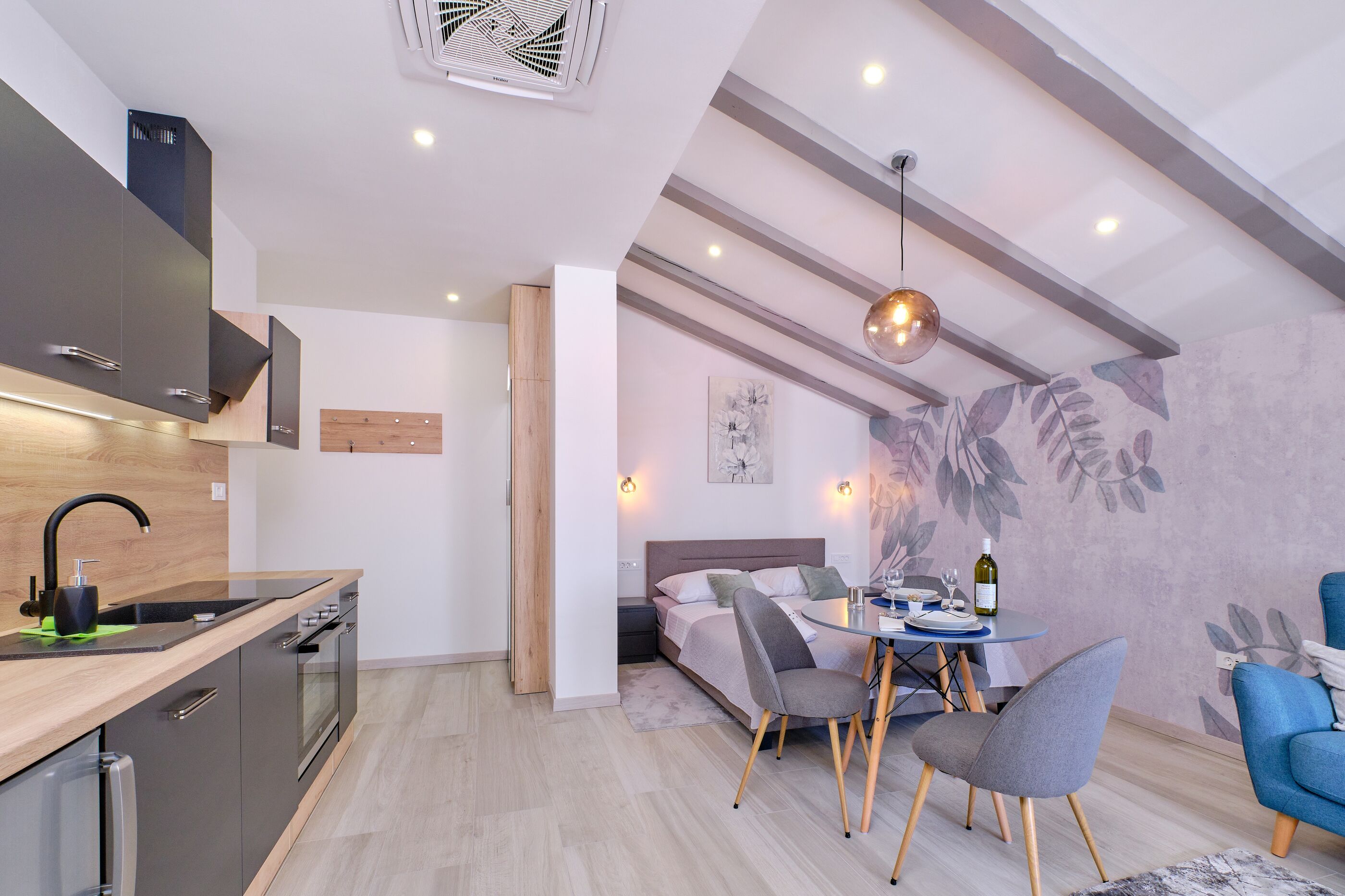 Apartments NIKOLINA 4 STAR 17521-A2