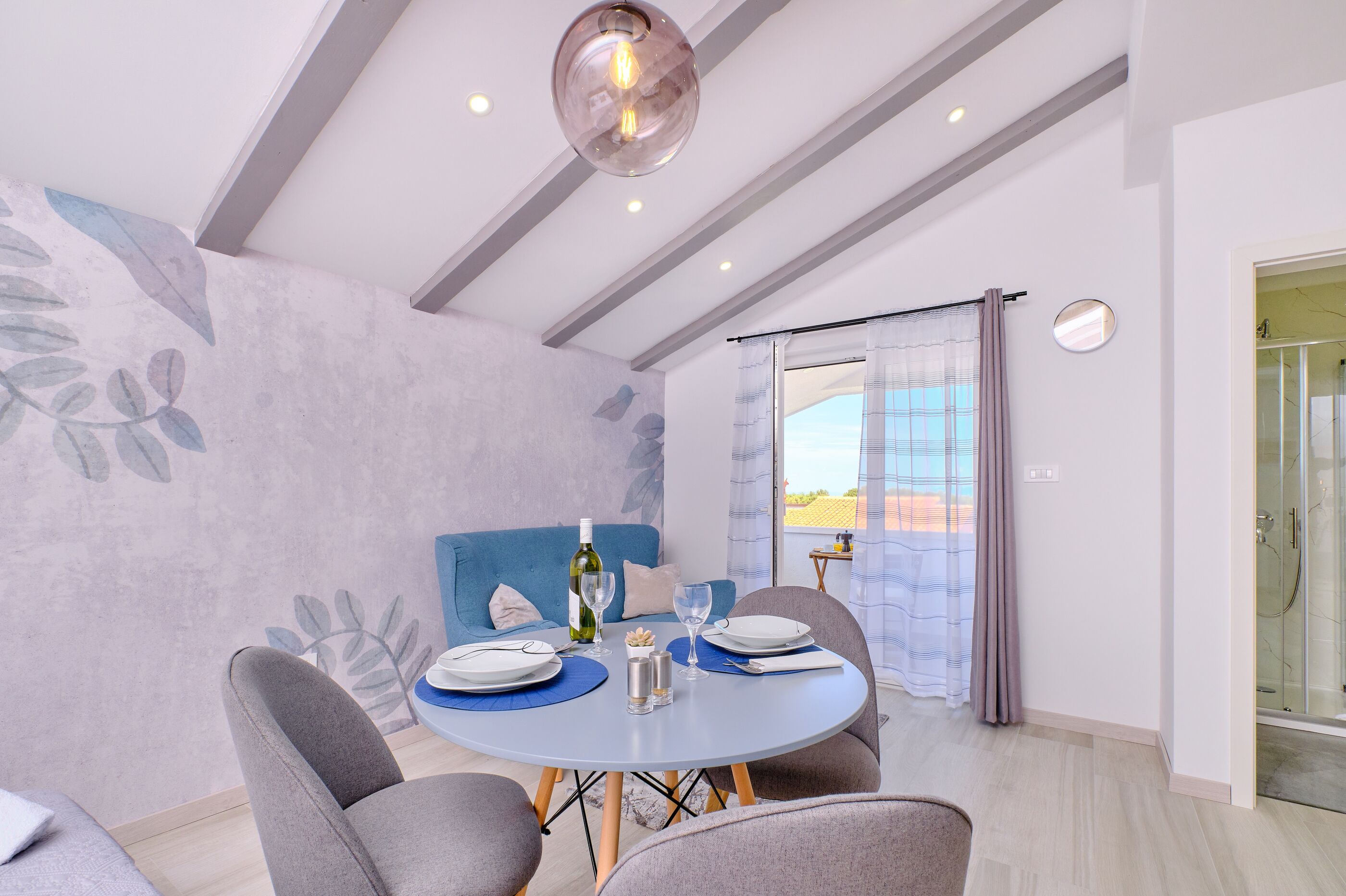 Apartments NIKOLINA 4 STAR 17521-A2