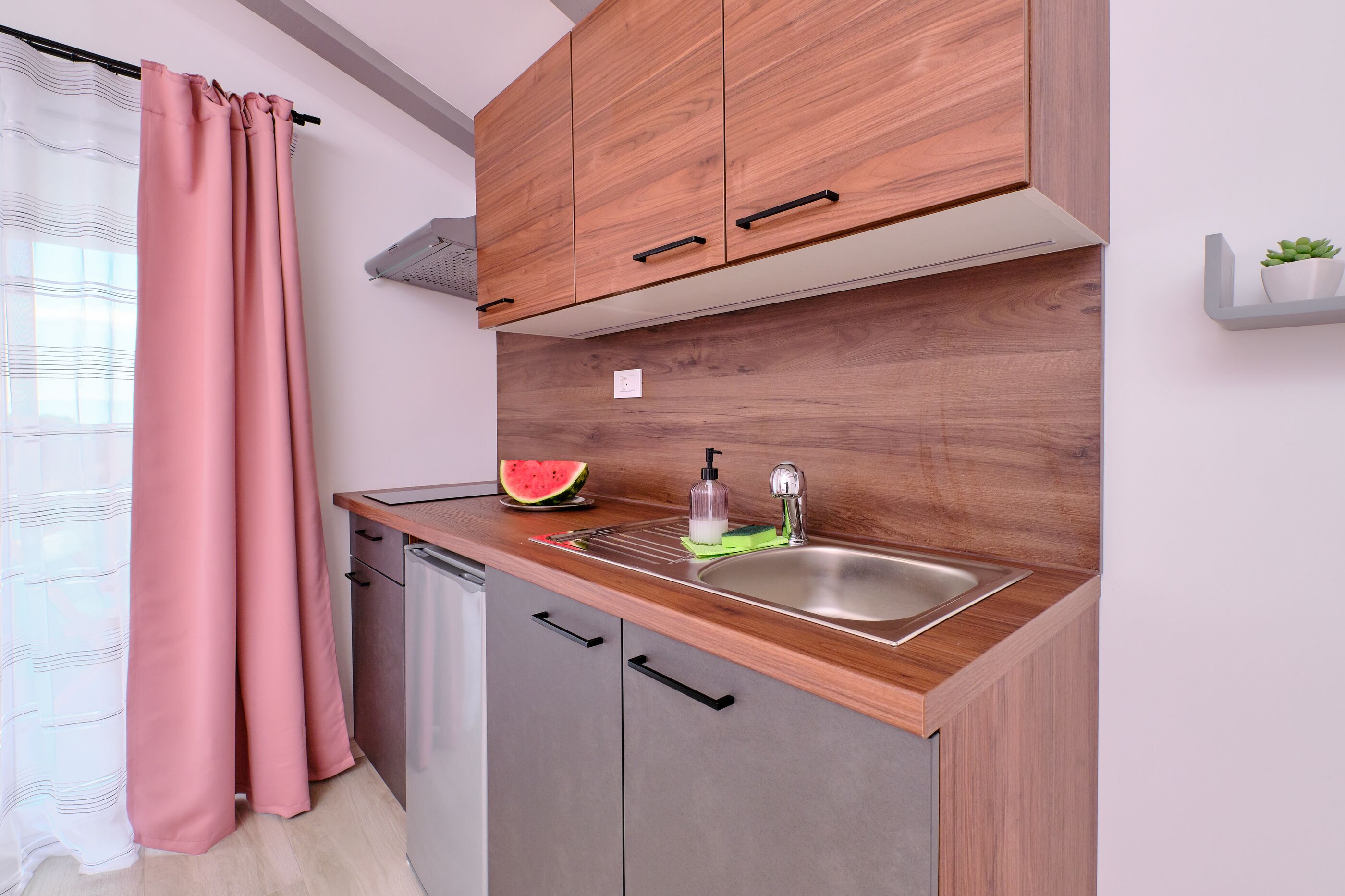 Apartments NIKOLINA 4 STAR 17521-A3