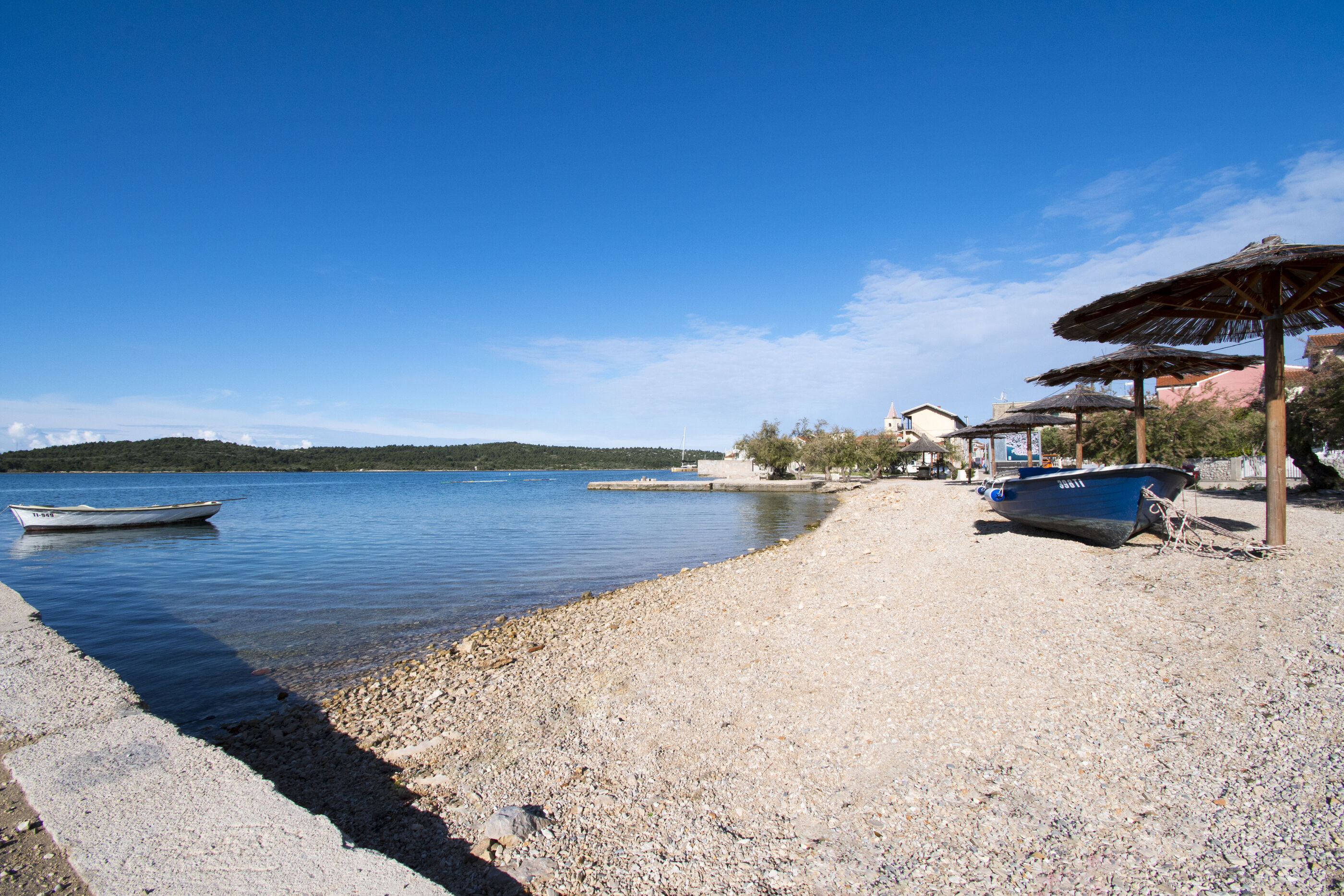 Apartment Maras 100051-A1