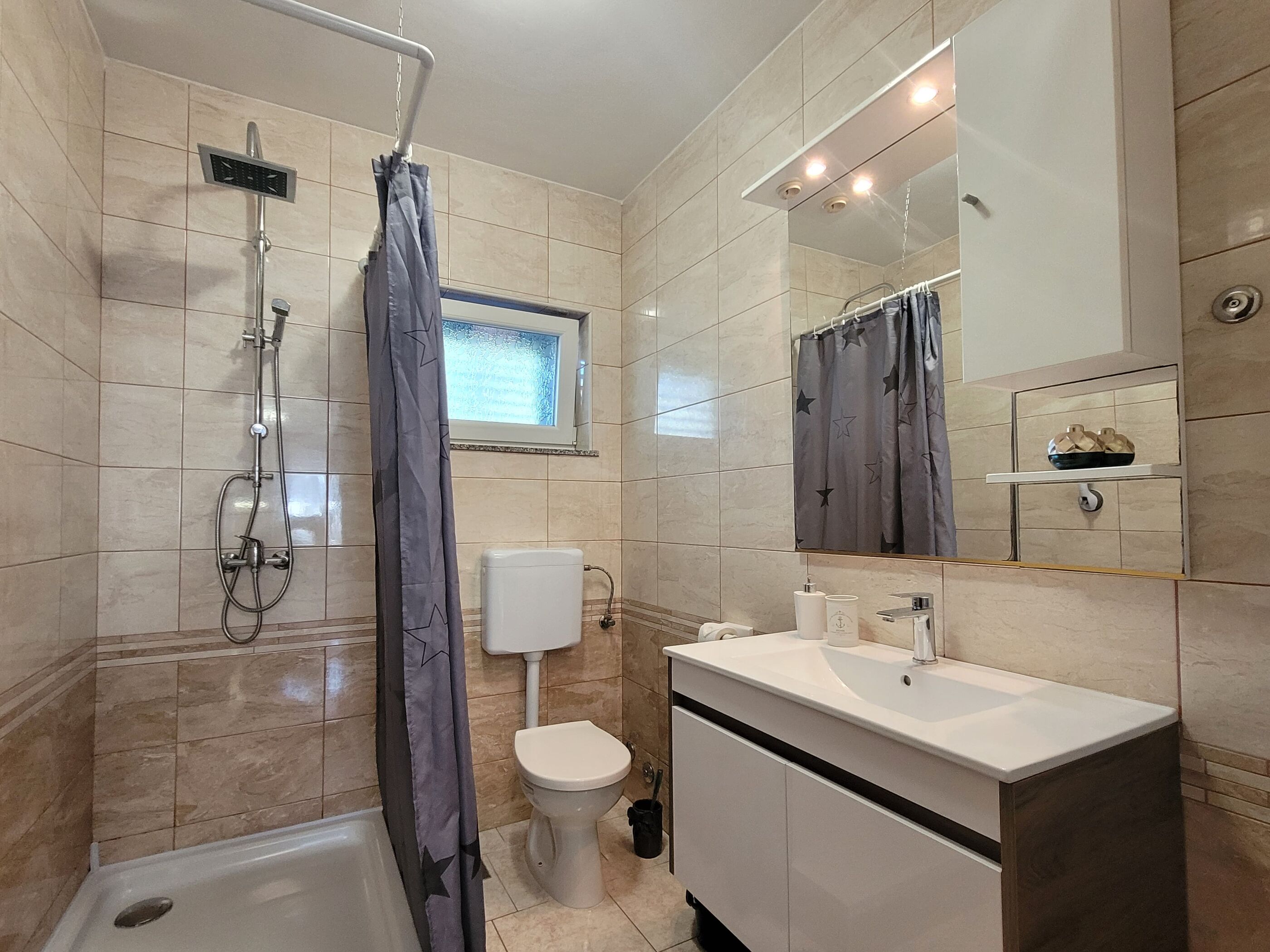Apartments Silvijo 94090-A1
