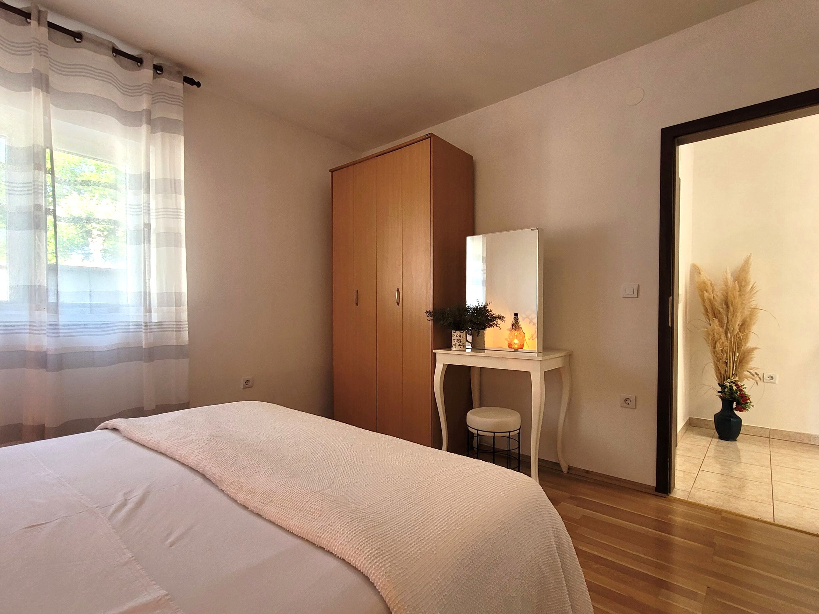 Apartments Silvijo 94090-A1