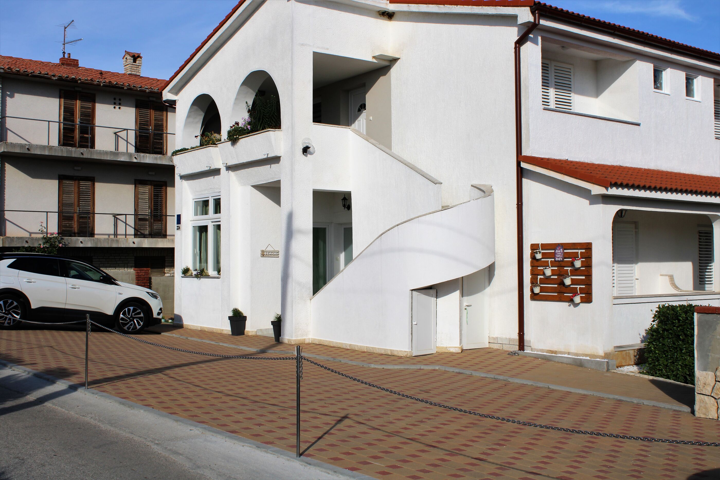 Apartments Boris i Snježana 101861-A1