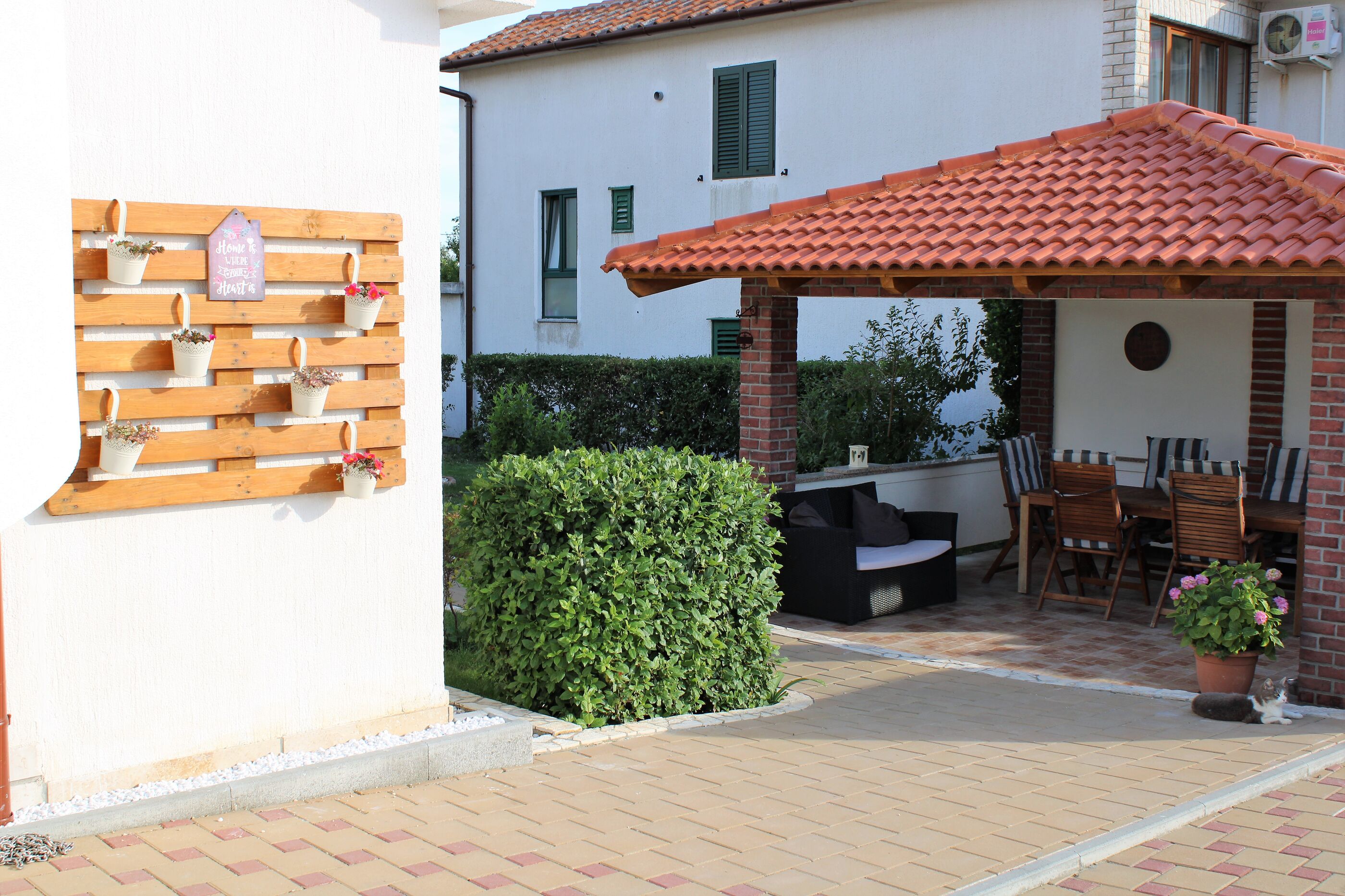 Apartments Boris i Snježana 101861-A1
