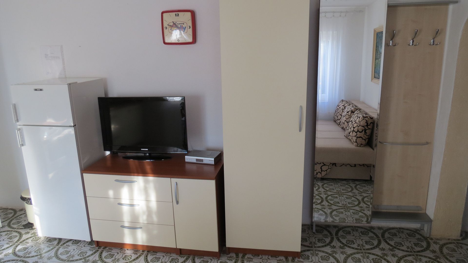 Apartments Janja 10177-A1