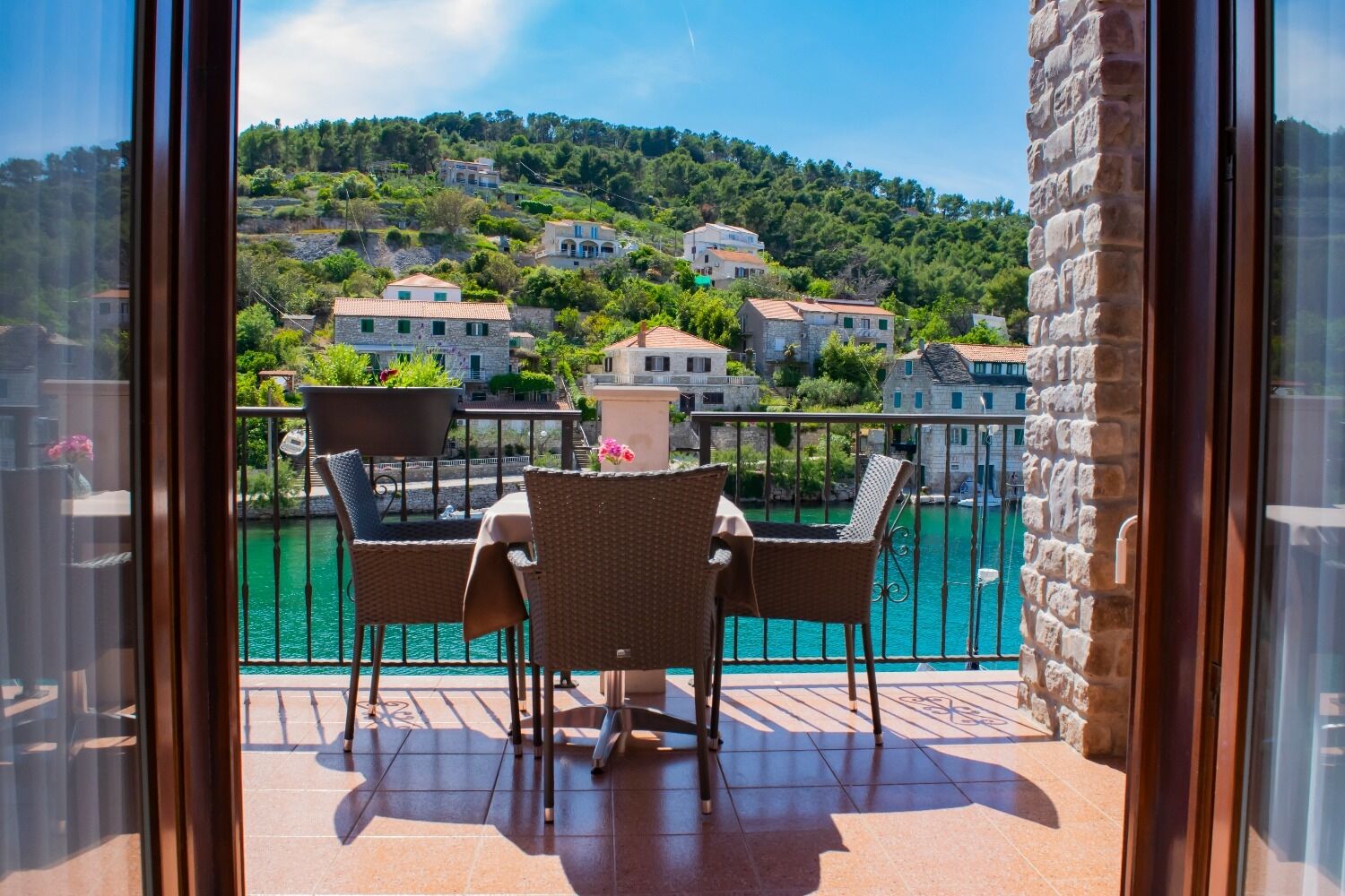 Apartments Daira 102041-A1
