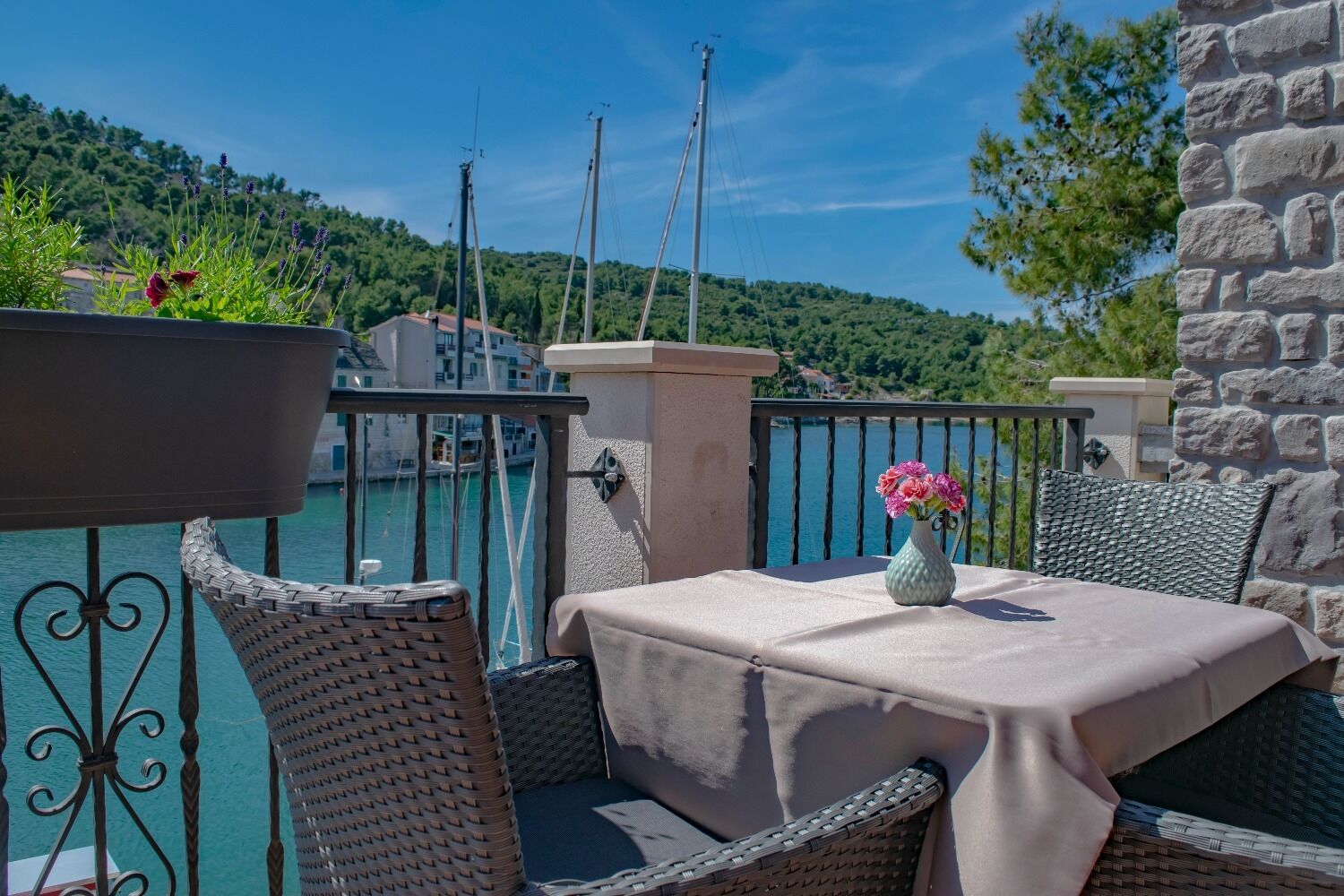 Apartments Daira 102041-A1