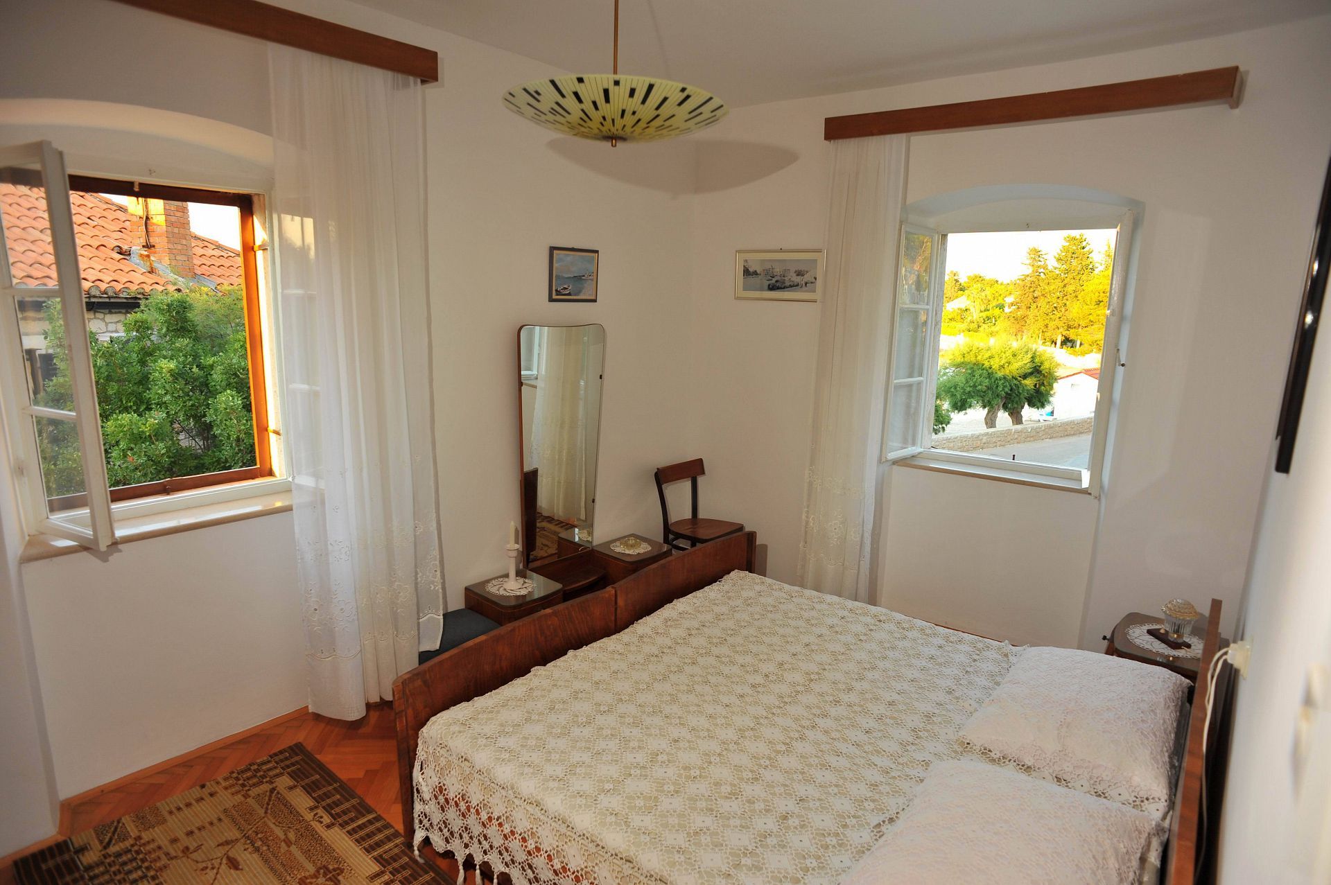 Apartments Piv 102111-A2
