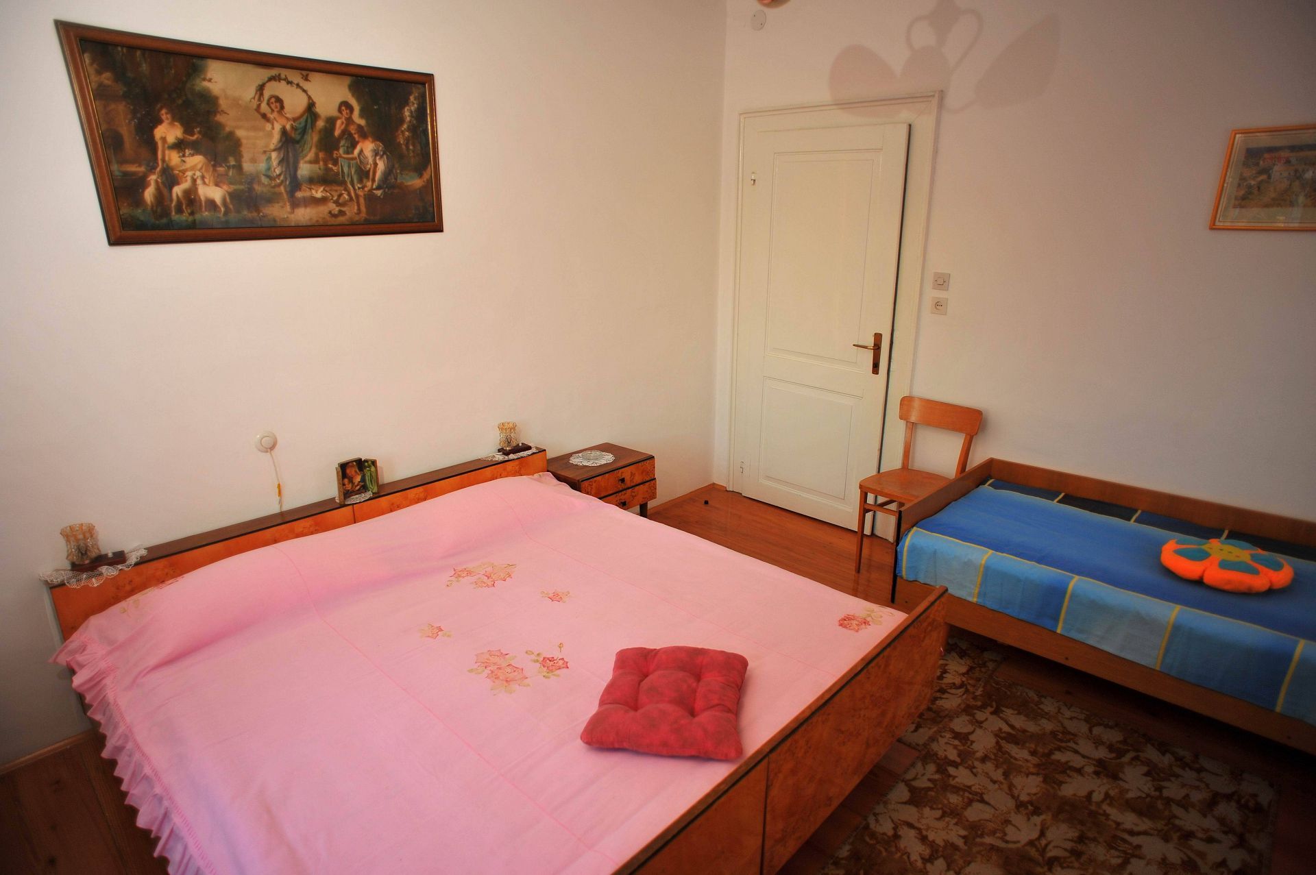 Apartments Piv 102111-A3