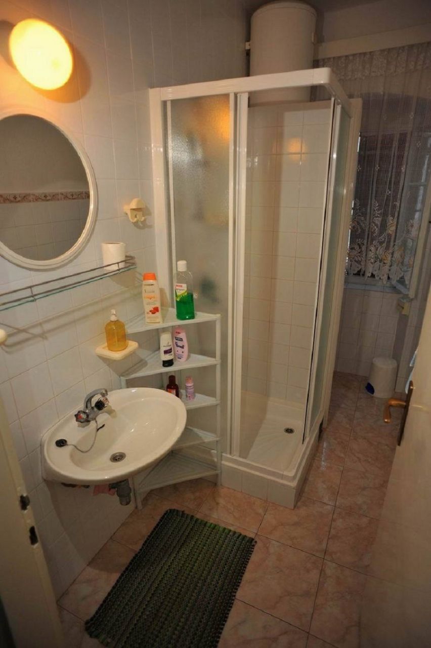 Apartments Piv 102111-A3