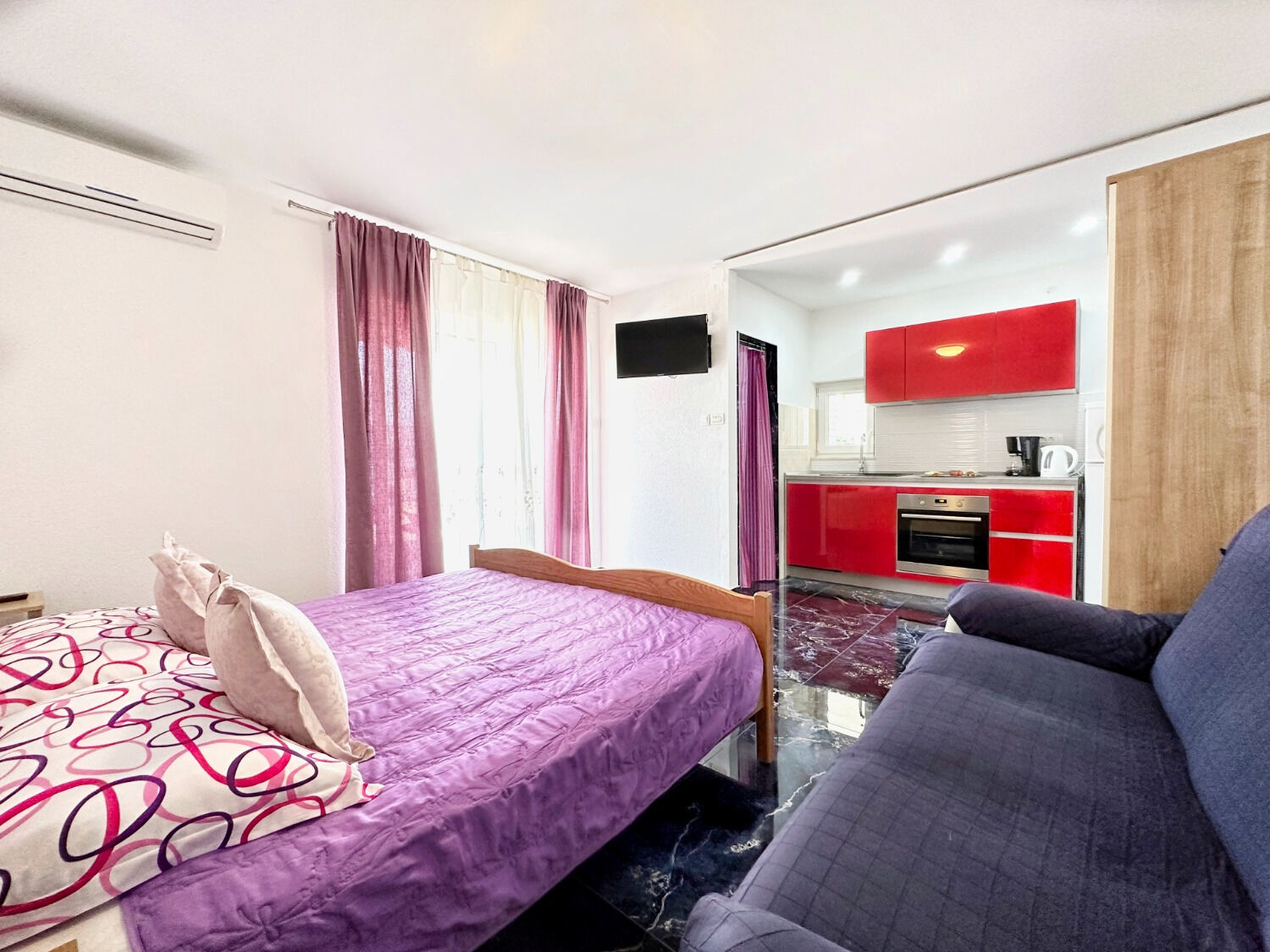 Apartments Vini 102141-A1