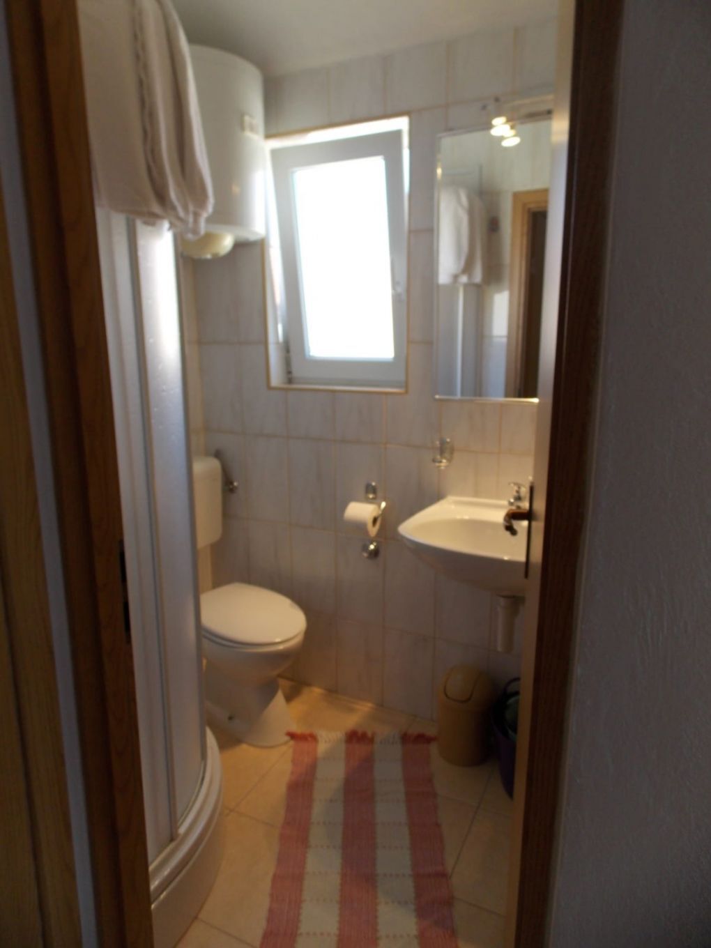 Apartments Vale 102201-A1
