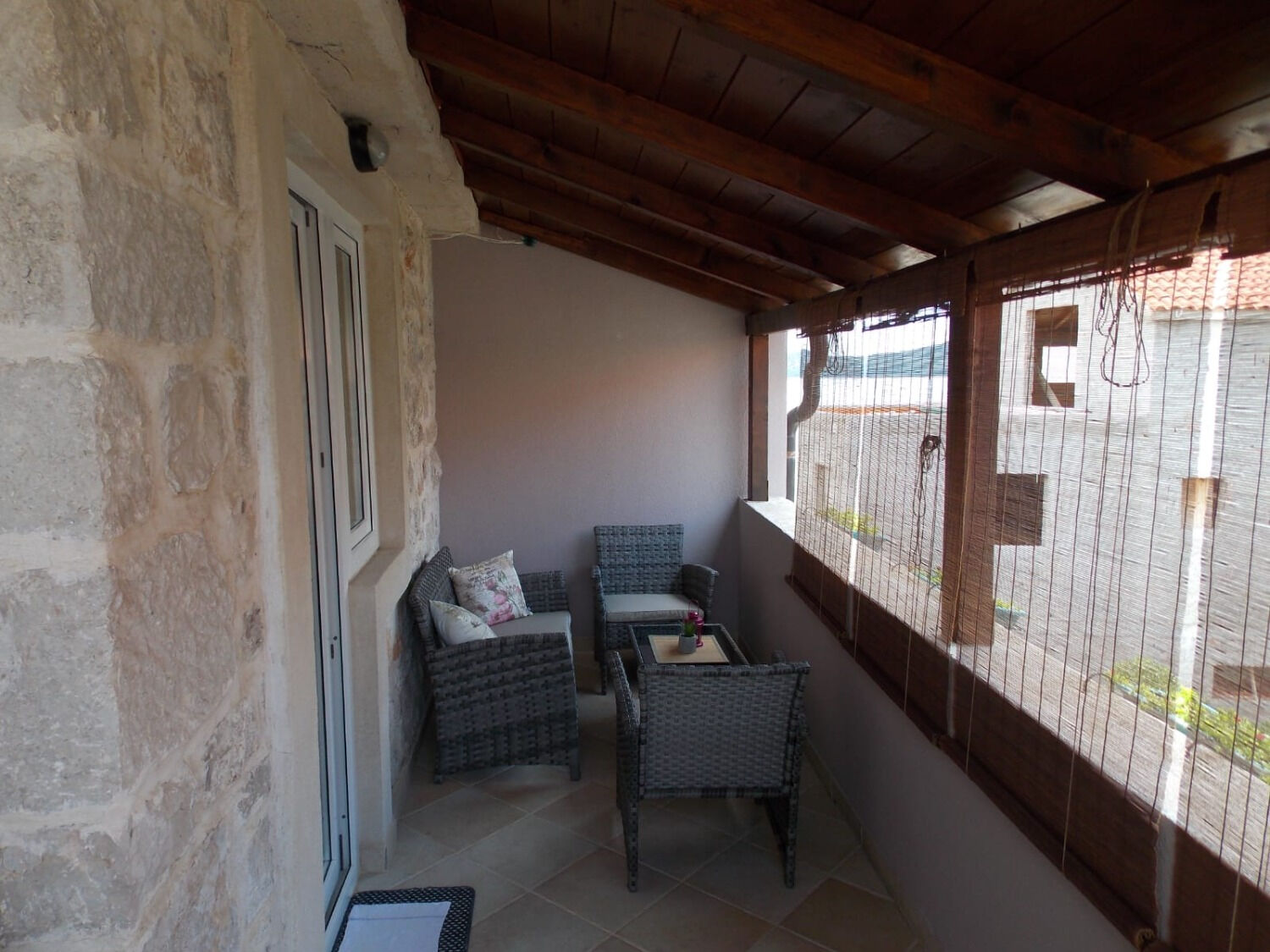 Apartments Vale 102201-A2