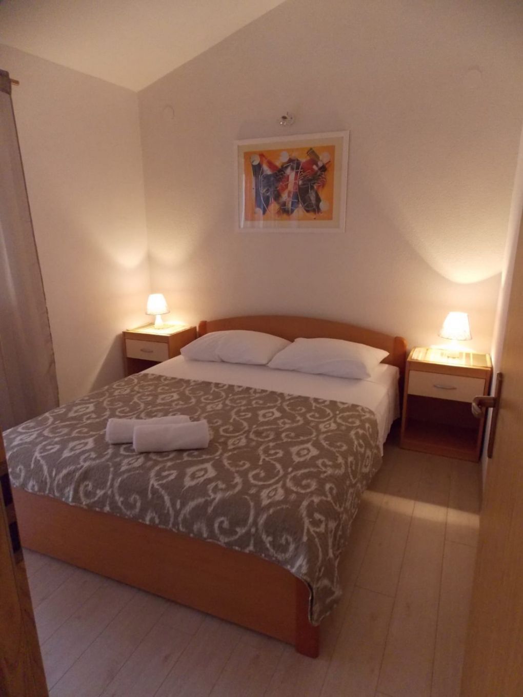 Apartments Vale 102201-A2