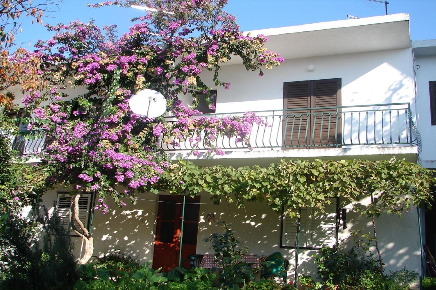 Apartments Sini 10227-A4