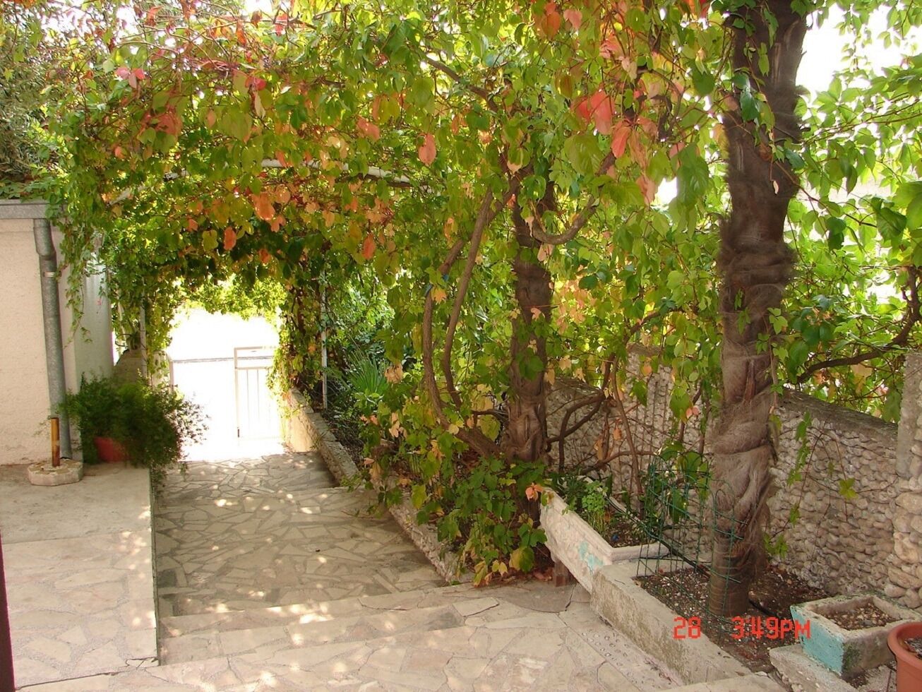 Apartments Goge 102321-SA2(2)