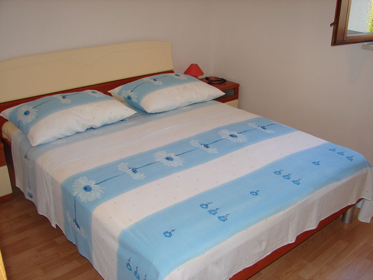 Apartments Tone 102341-A1