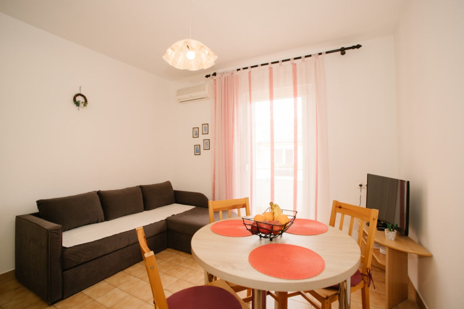 Apartments Petri 102351-A3