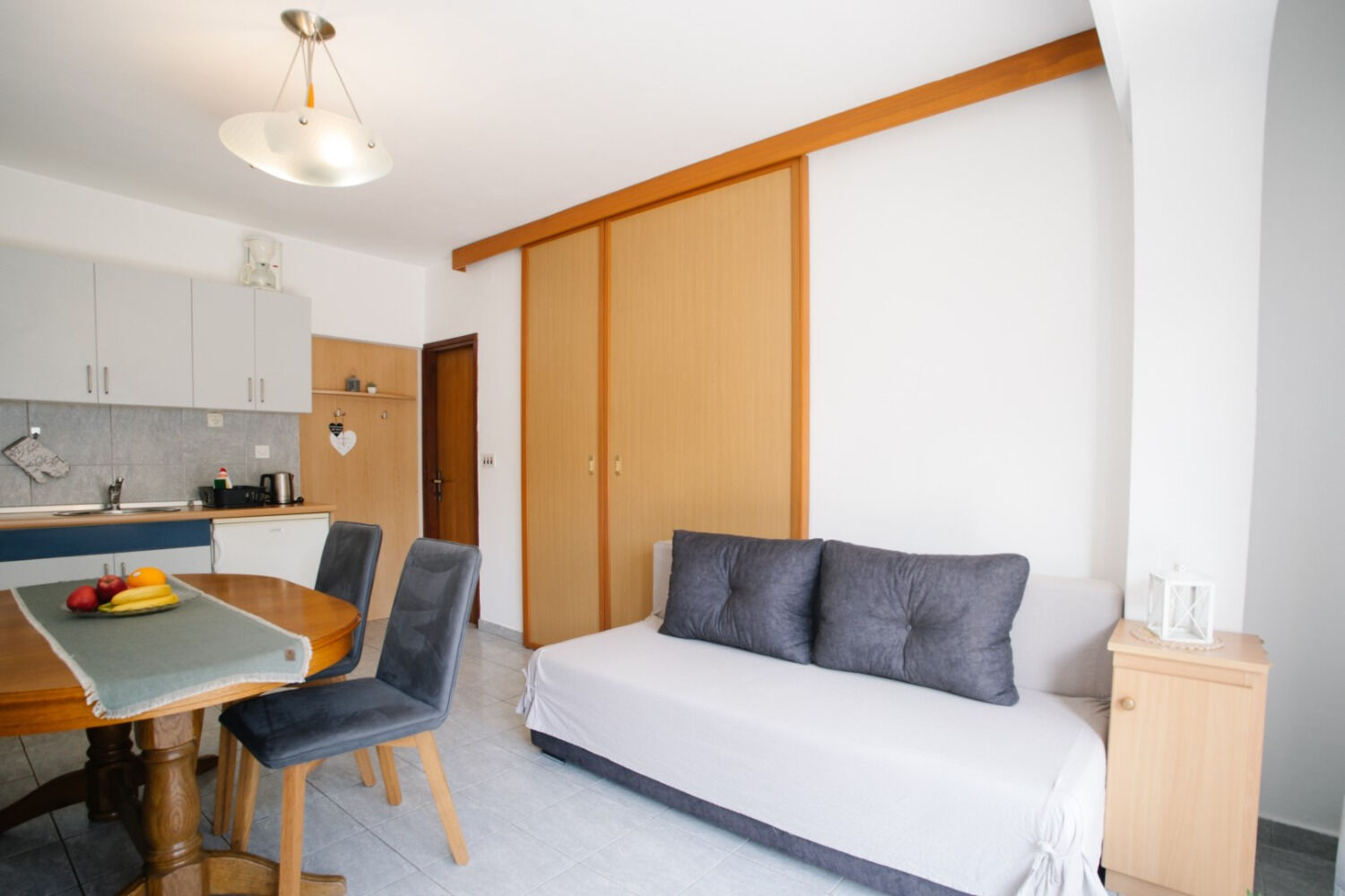 Apartments Petri 102351-A1