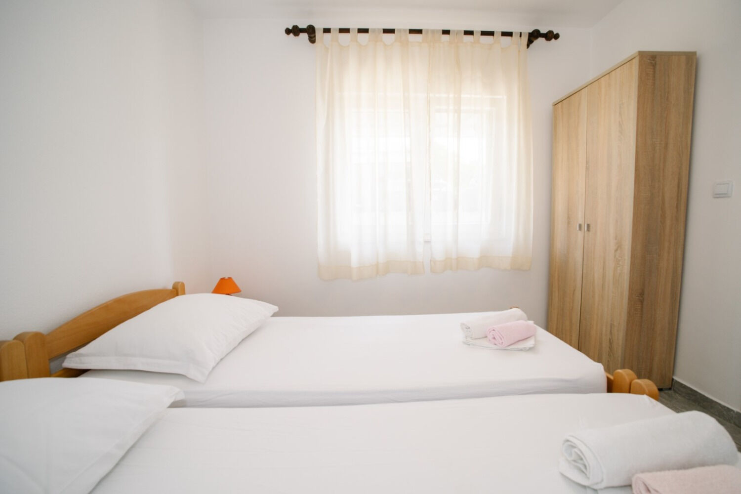 Apartments Petri 102351-A1