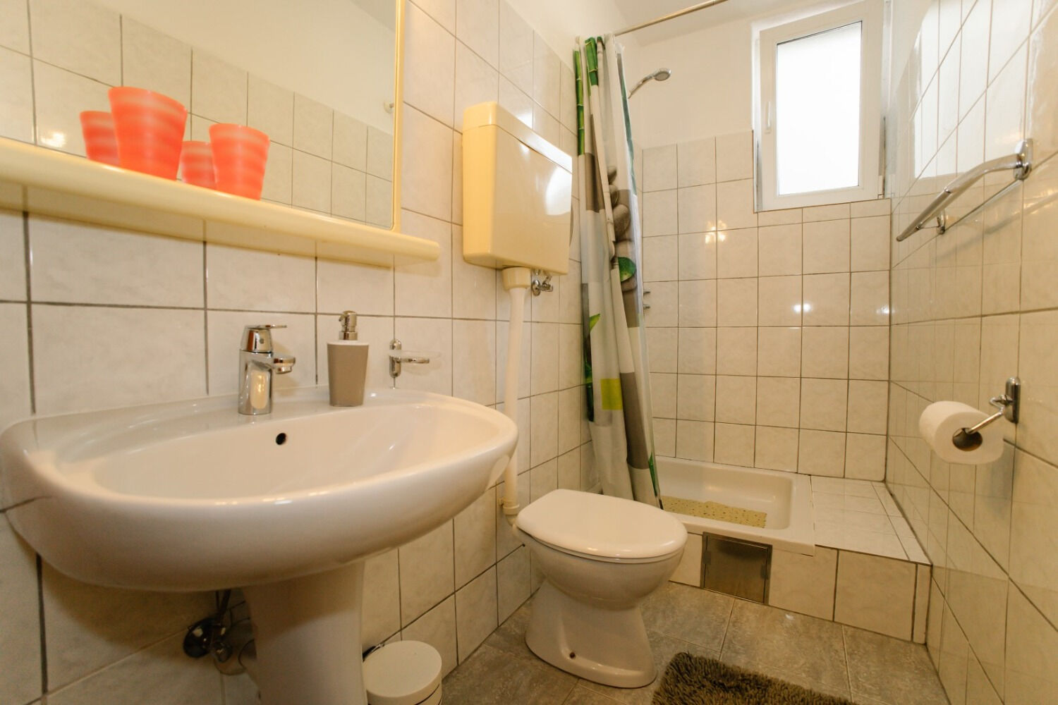 Apartments Petri 102351-A1