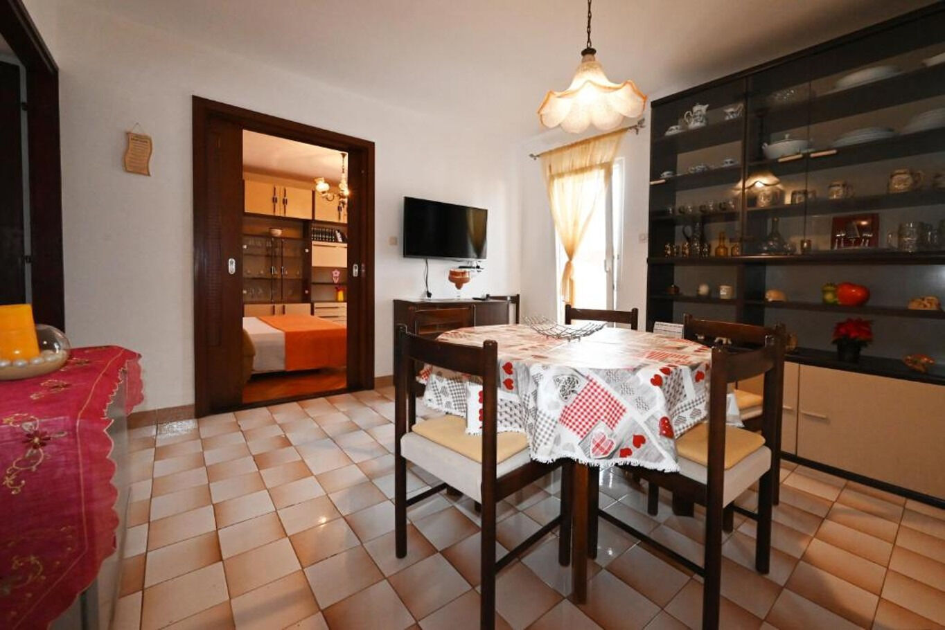 Apartment Mihovilovic 102361-A2