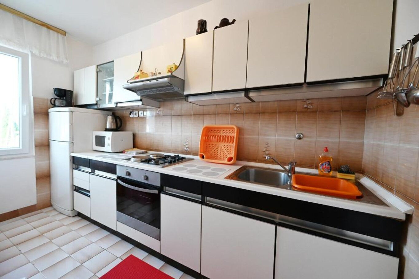 Apartment Mihovilovic 102361-A2