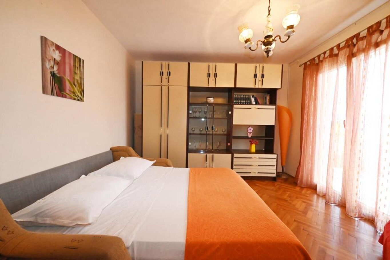 Apartment Mihovilovic 102361-A2