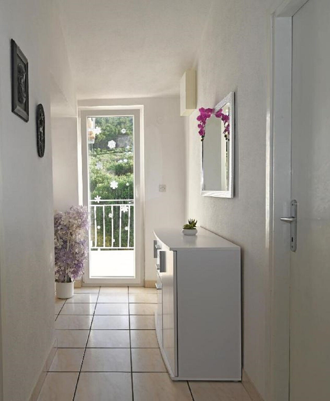 Apartment Mihovilovic 102361-A3