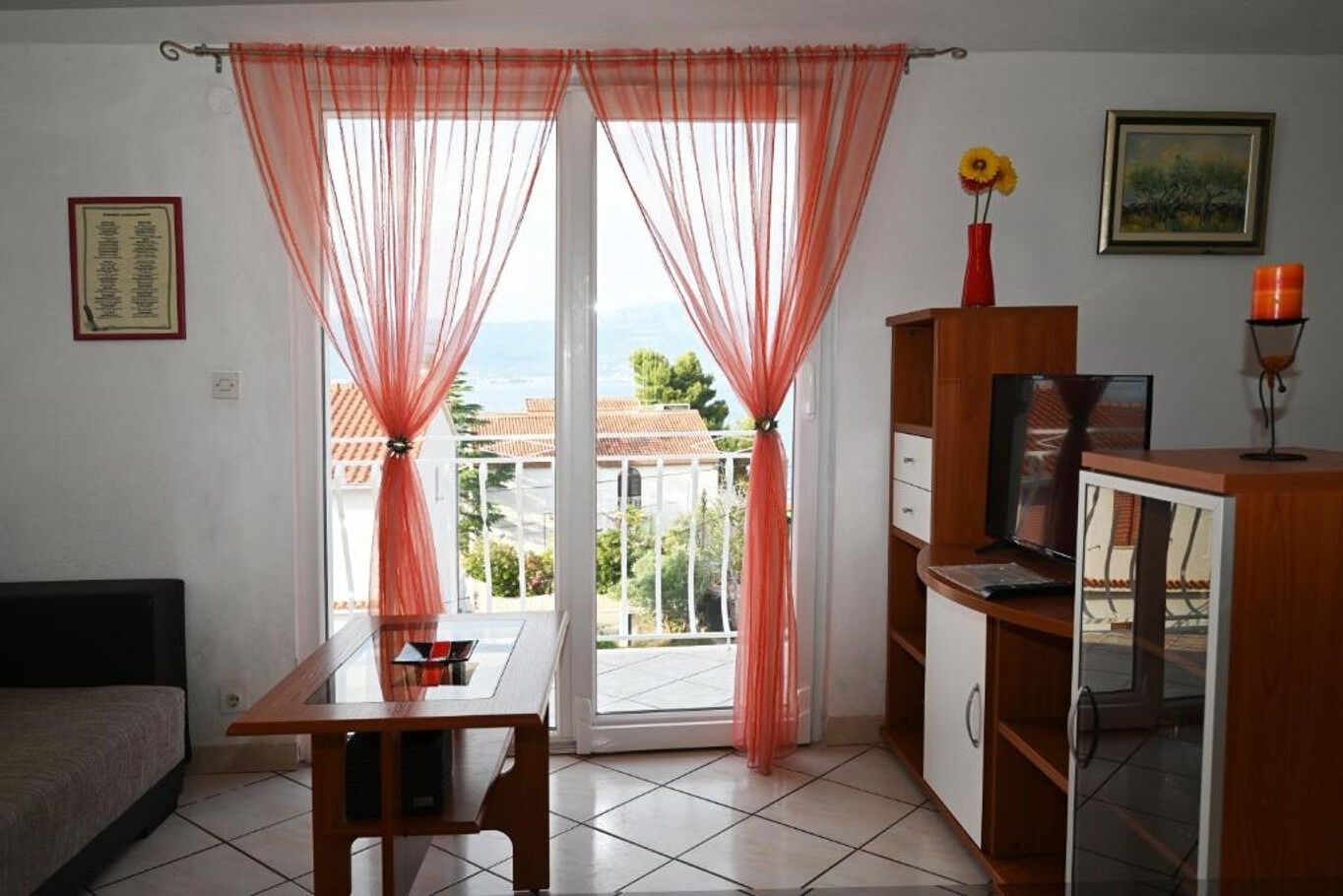 Apartment Mihovilovic 102361-A3