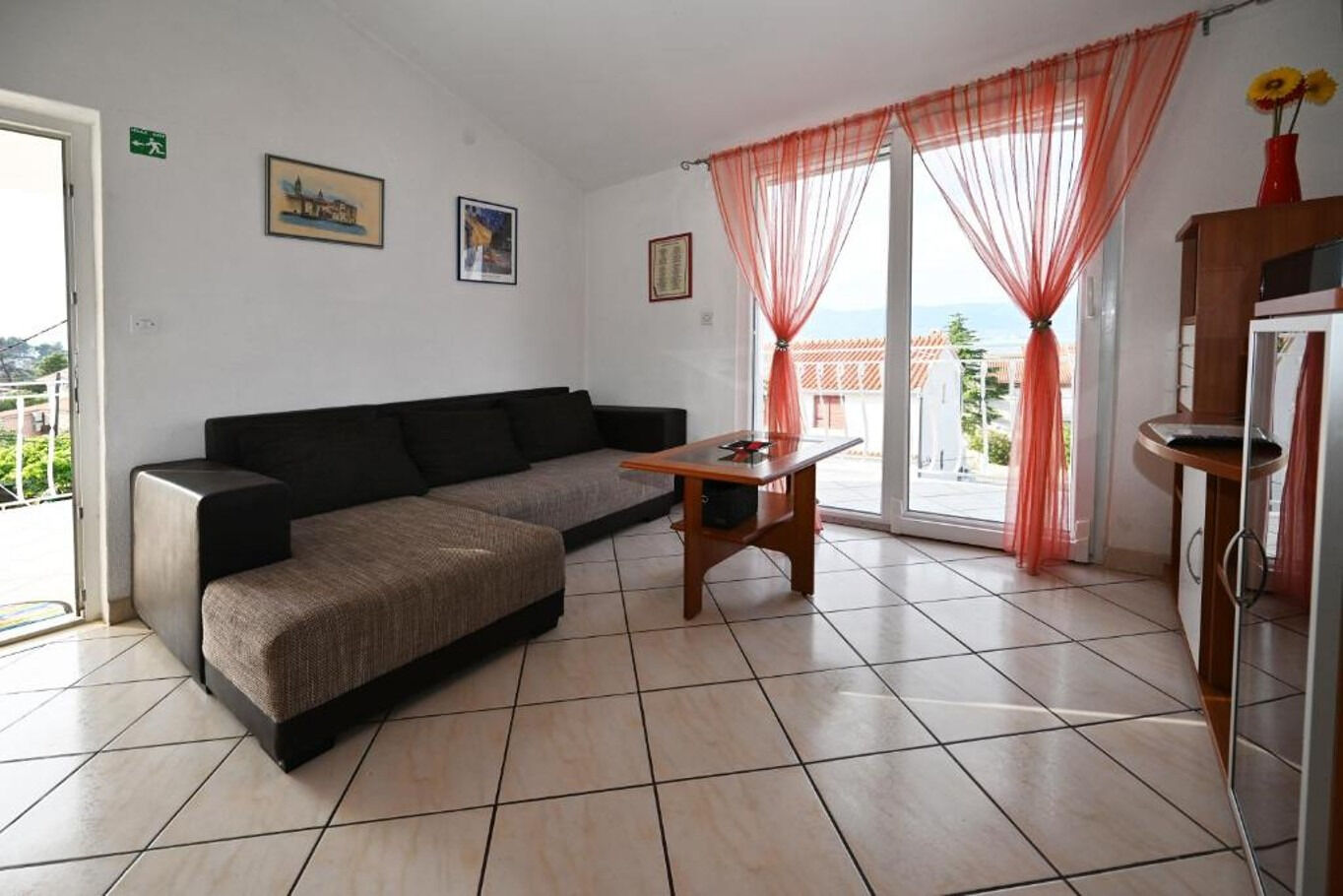 Apartment Mihovilovic 102361-A3
